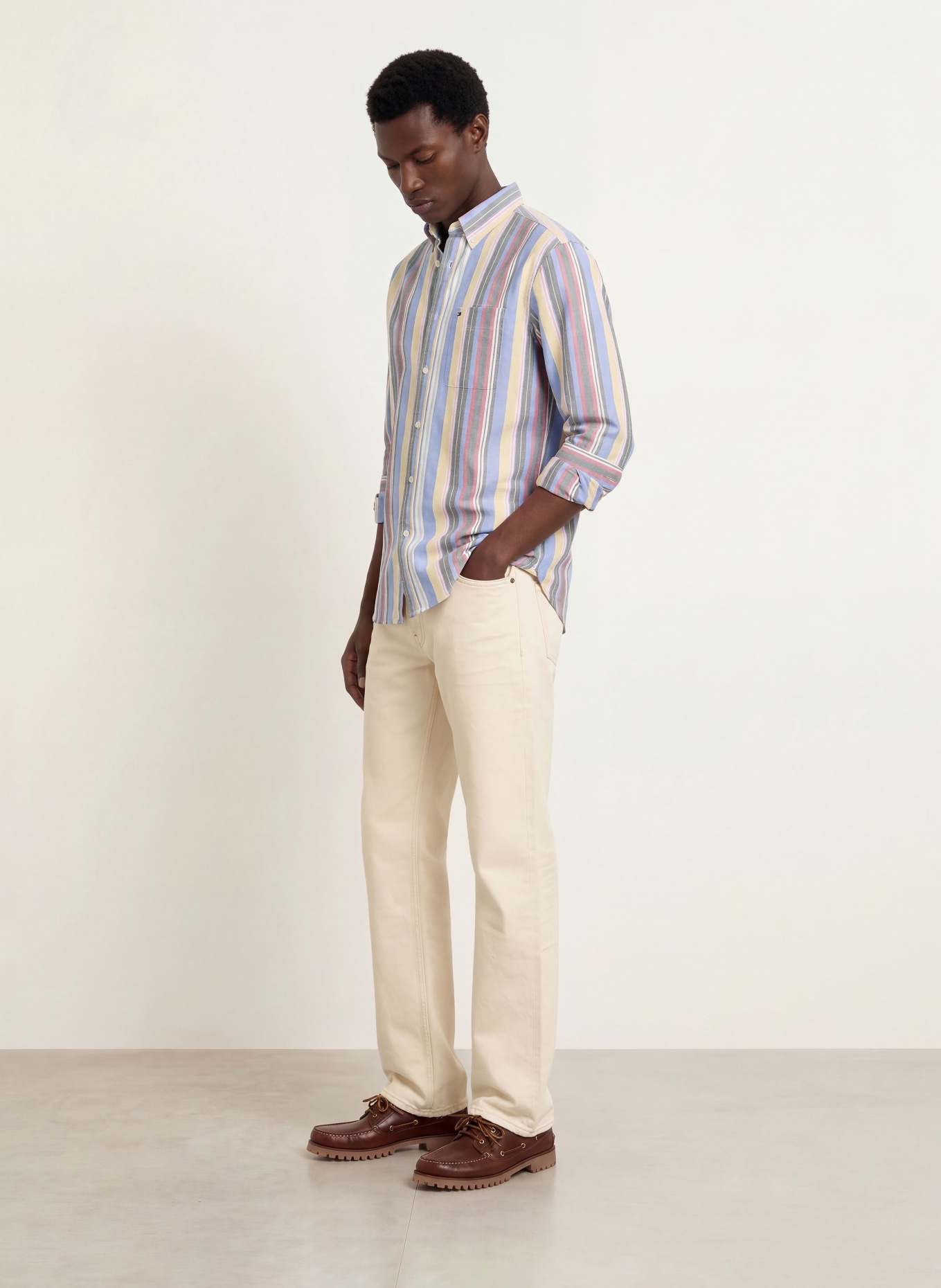 TOMMY HILFIGER Oxfordhemd Classic Fit: HELLBLAU / HELLROT / HELLGELB