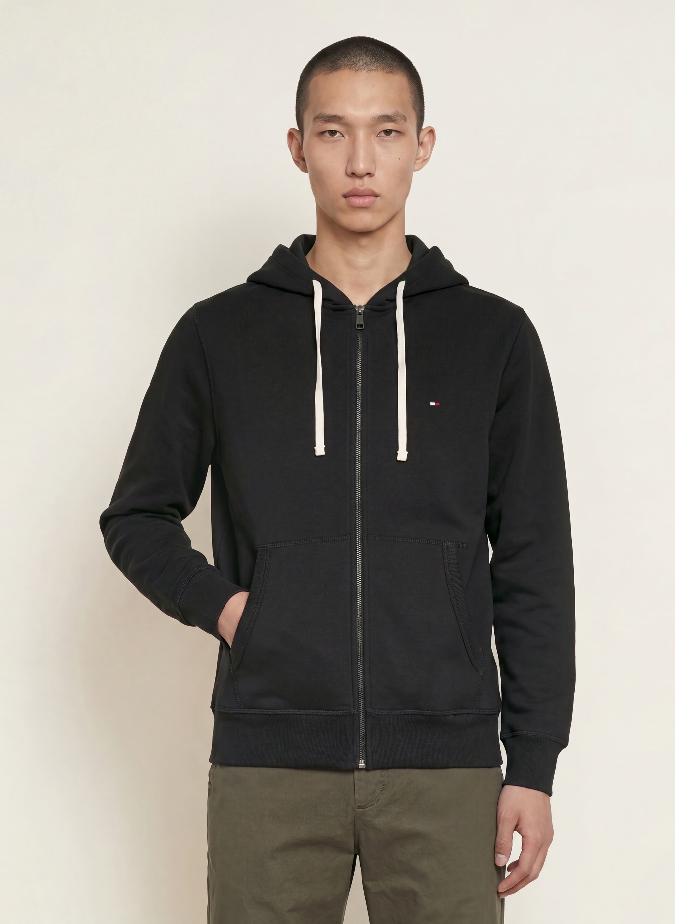 TOMMY HILFIGER Zip-up sweatshirt: BLACK