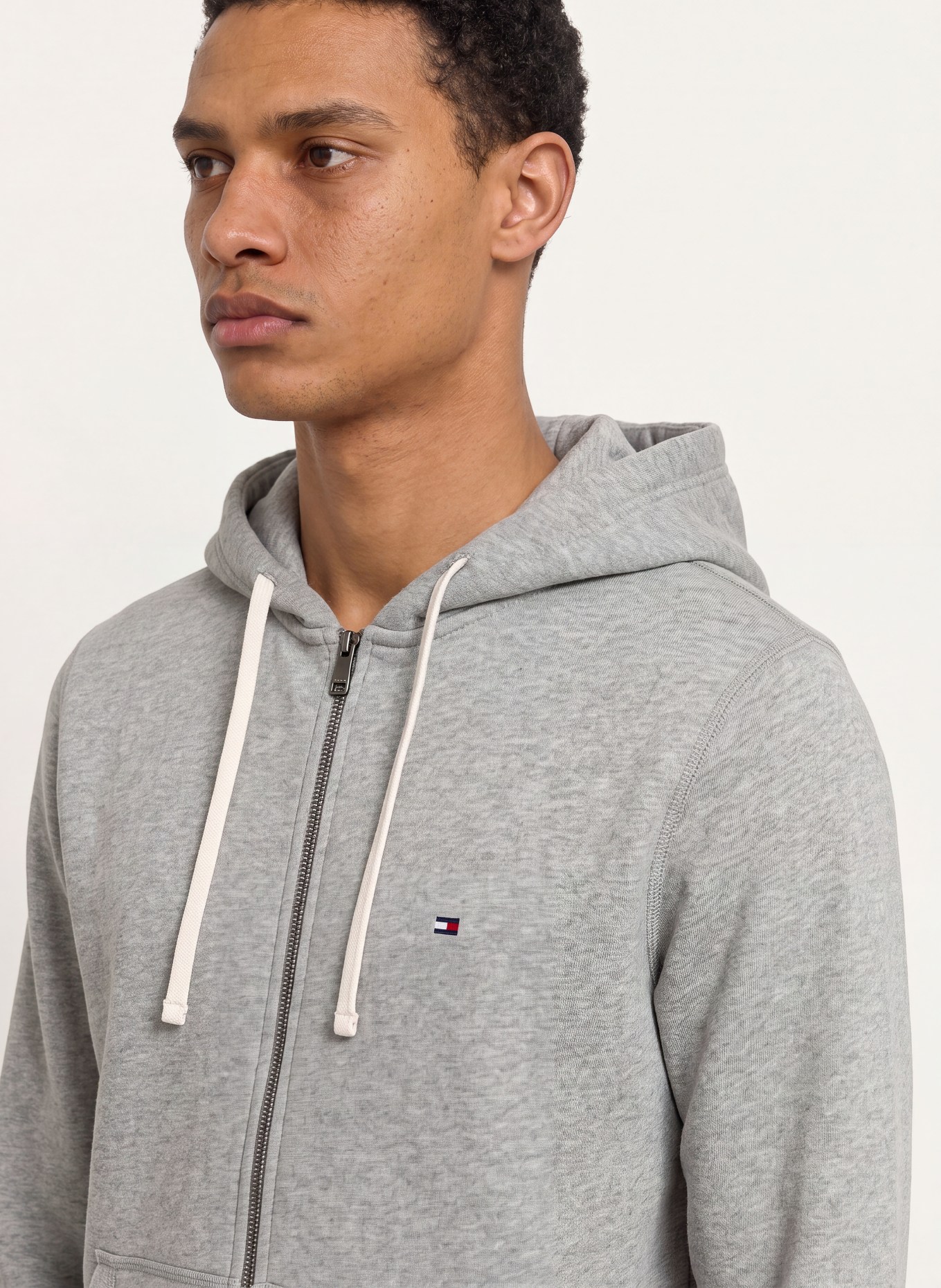 TOMMY HILFIGER Sweatjacke: GRAU