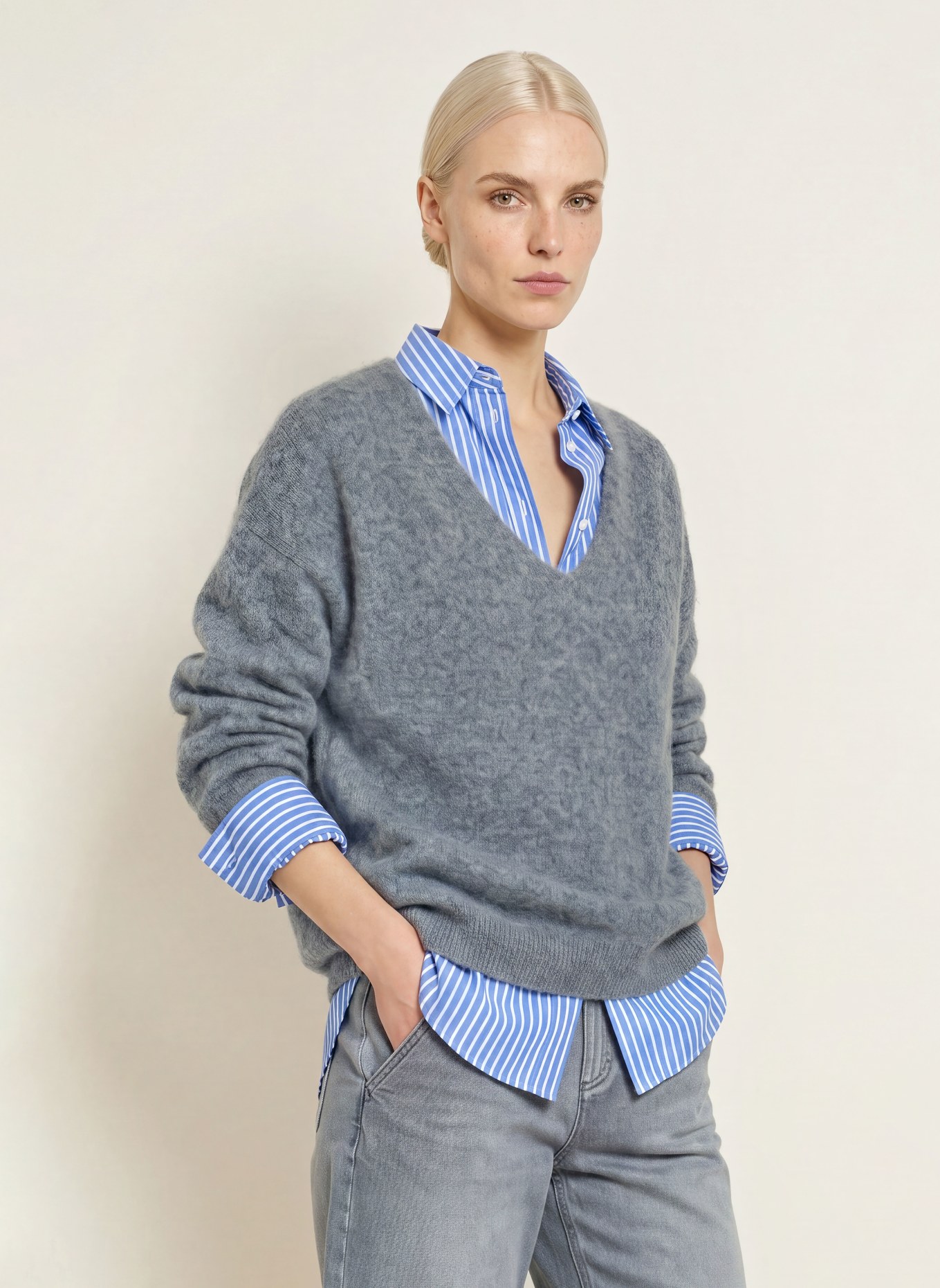 darling harbour Pullover: MID GREY MELANGE