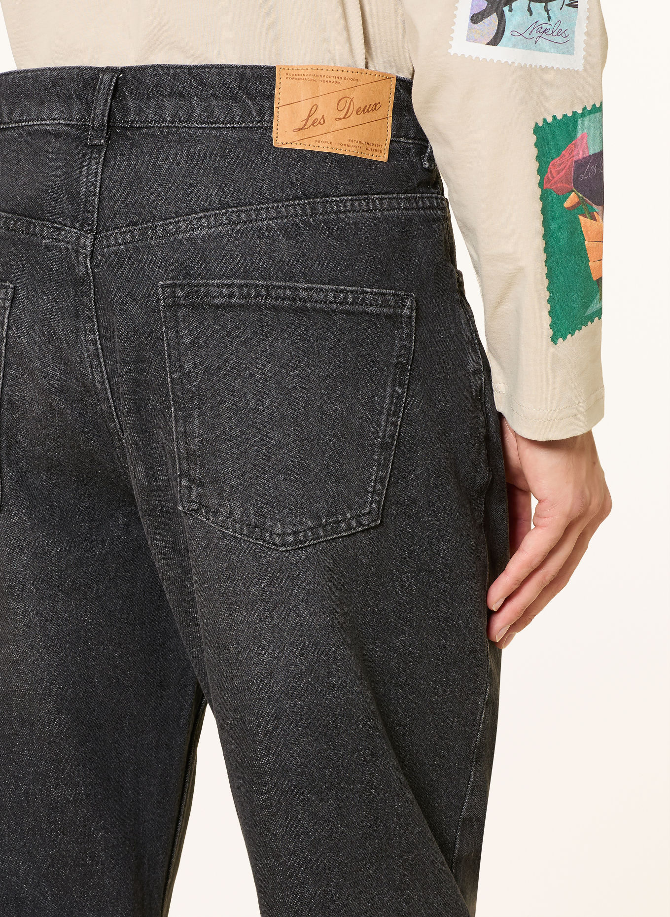 LES DEUX Jean RYDER coupe régulière: 107 BLACK WASHED DENIM
