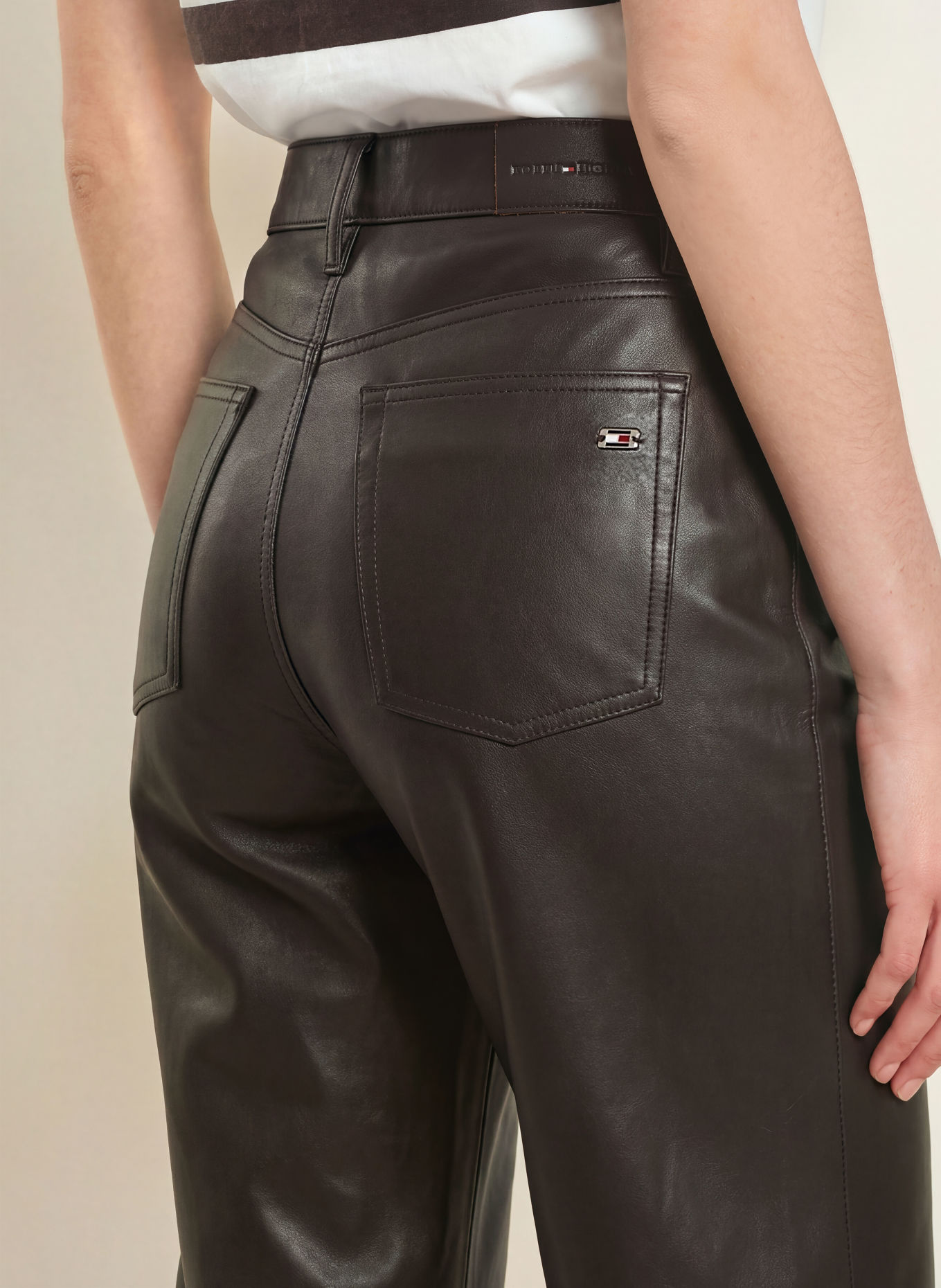 TOMMY HILFIGER Leren broek: MARRON FONCÉ