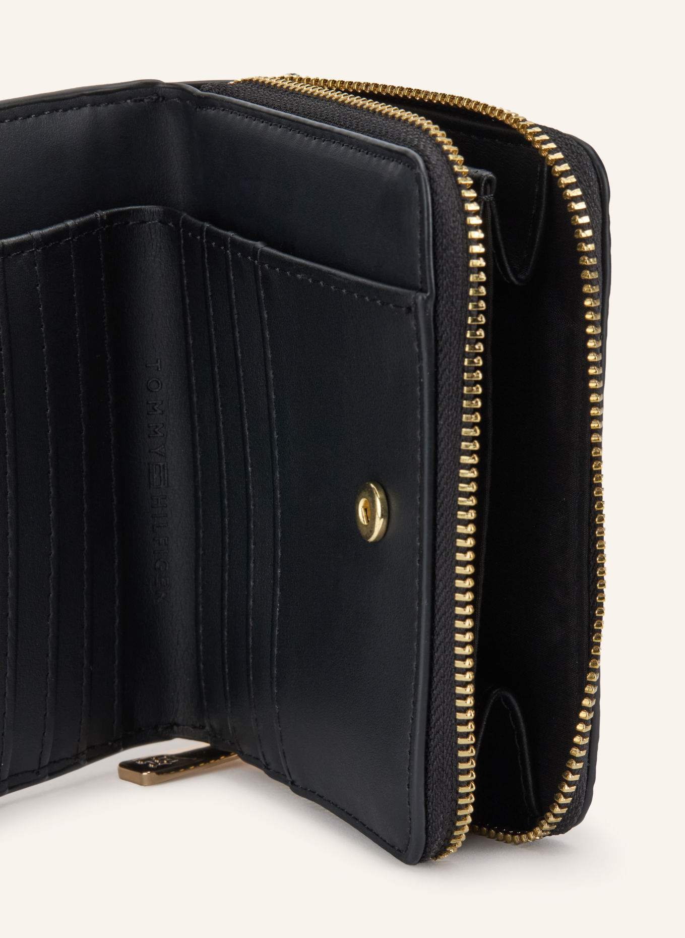 TOMMY HILFIGER Geldbörse: SCHWARZ