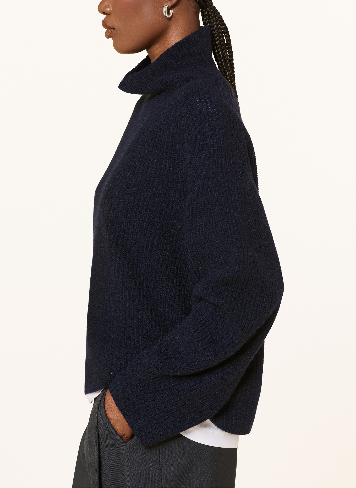 FTC CASHMERE Pull à col roulé en cachemire: BLEU FONCÉ