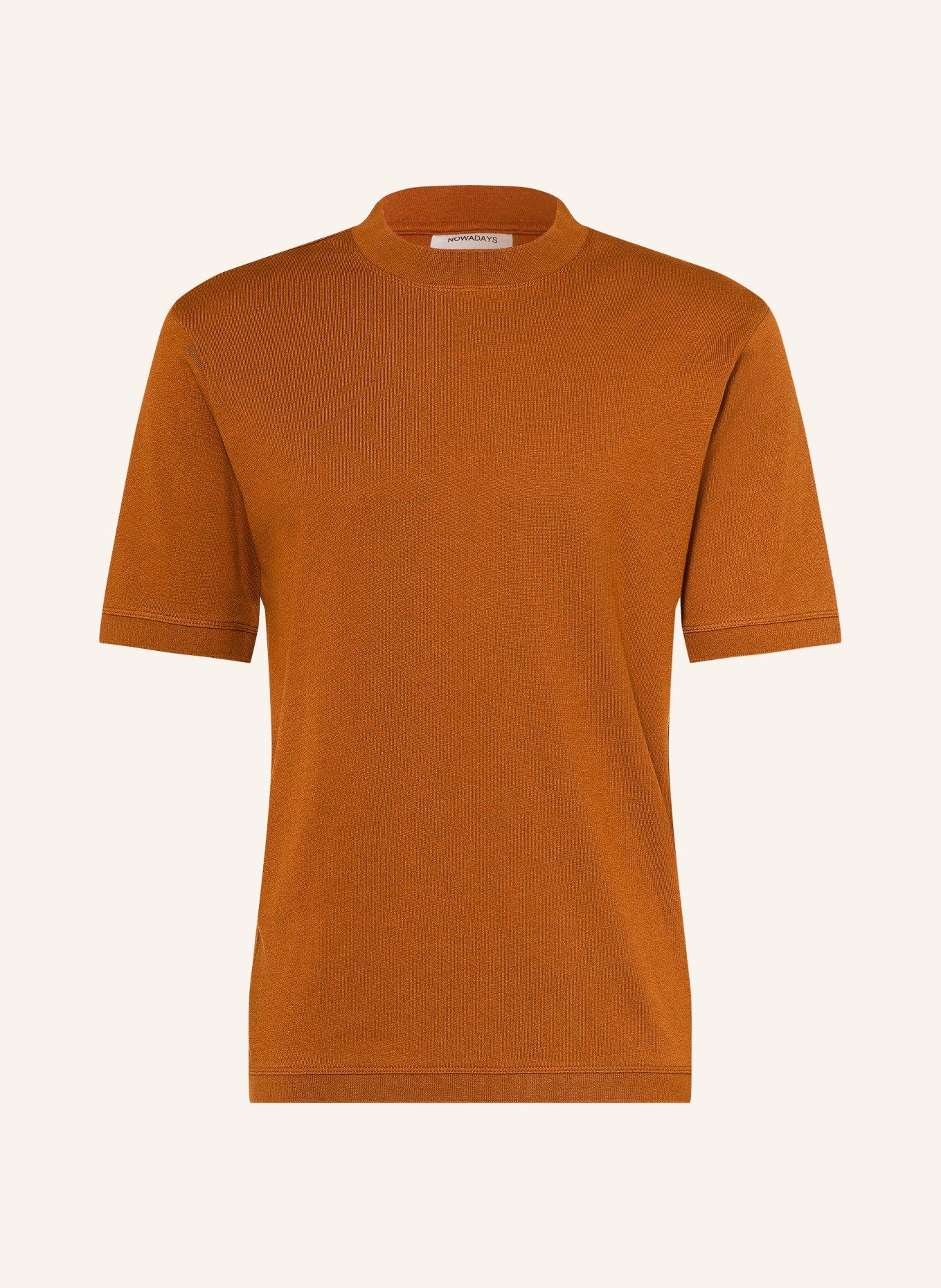 NOWADAYS T-shirt: BRUIN