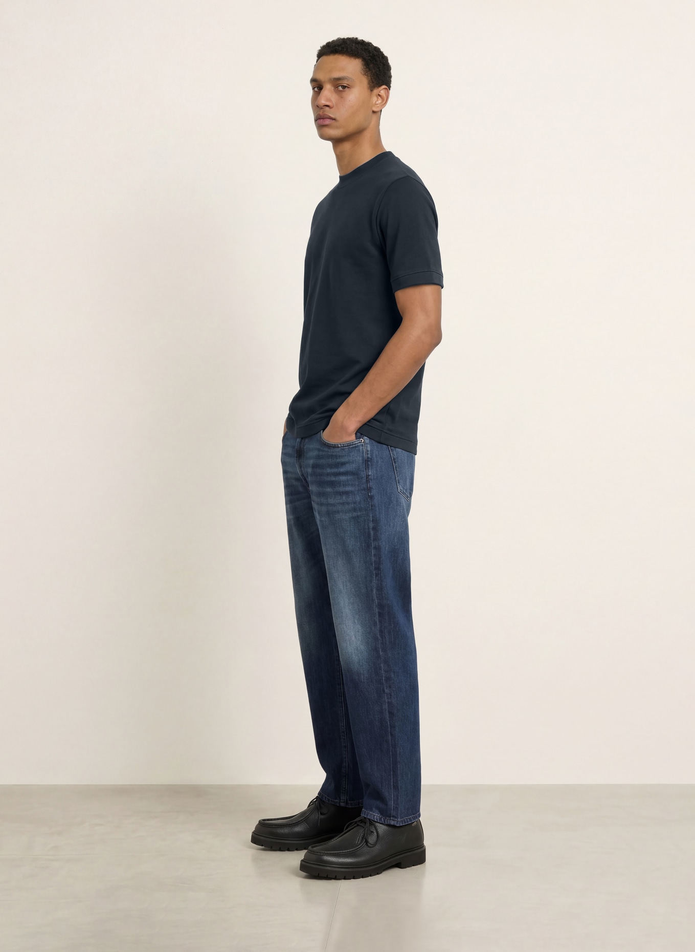 NOWADAYS T-shirt: BLEU FONCÉ