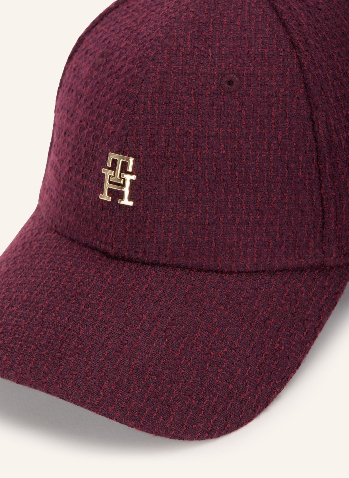 TOMMY HILFIGER Cap: DUNKELROT