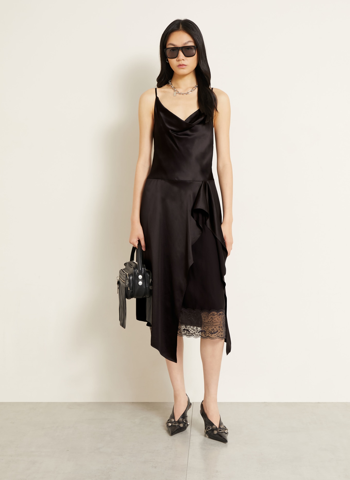 Acne Studios Robe de cocktail à volants et dentelle: MARRON FONCÉ