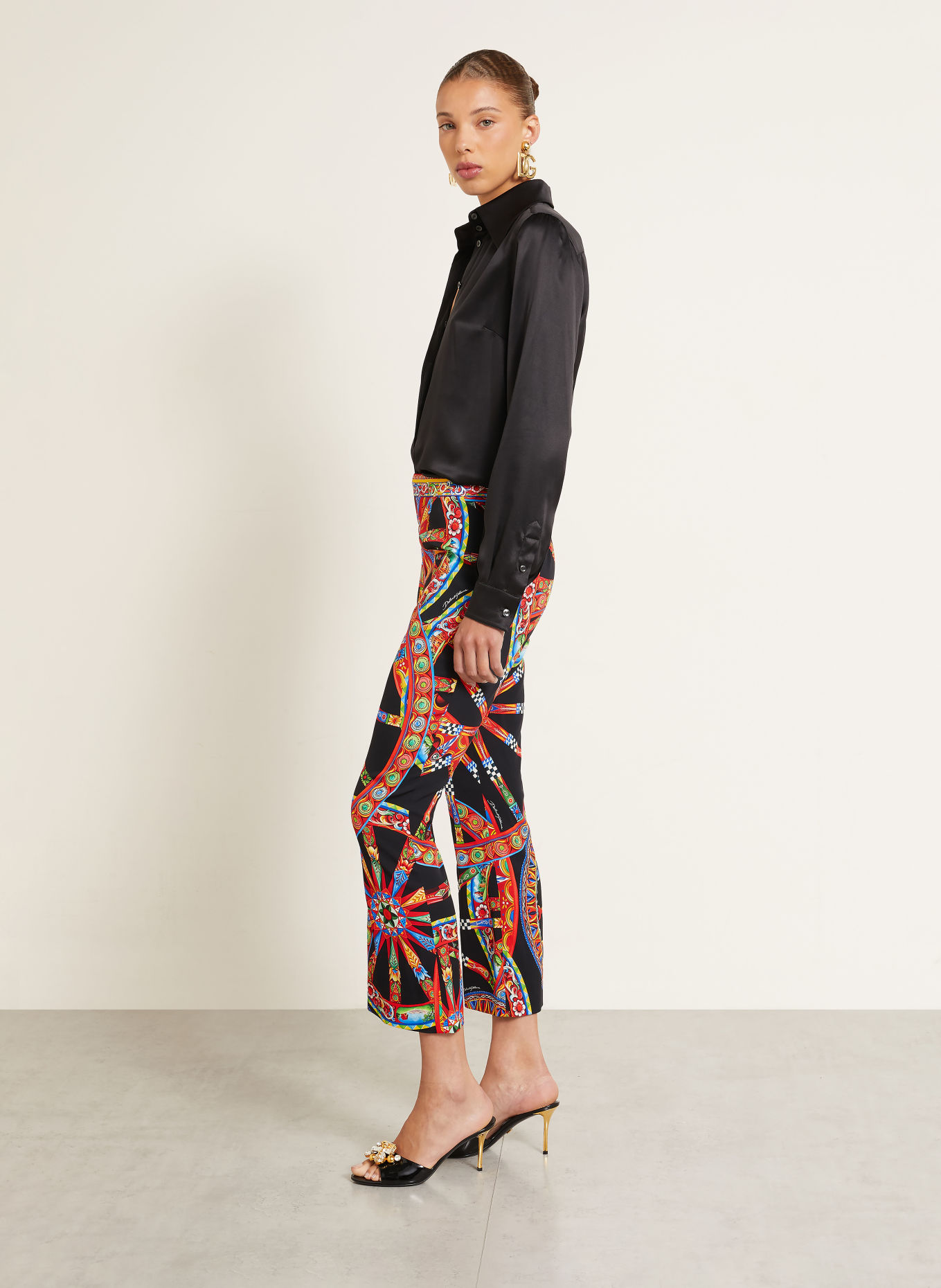 DOLCE & GABBANA 7/8-Hose mit Seide: SCHWARZ / ROT / BLAU