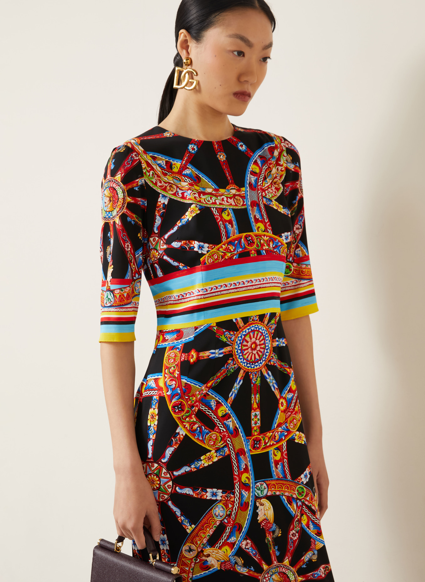 DOLCE & GABBANA Rochie dreaptă: NEGRU / ROȘU / ALBASTRU