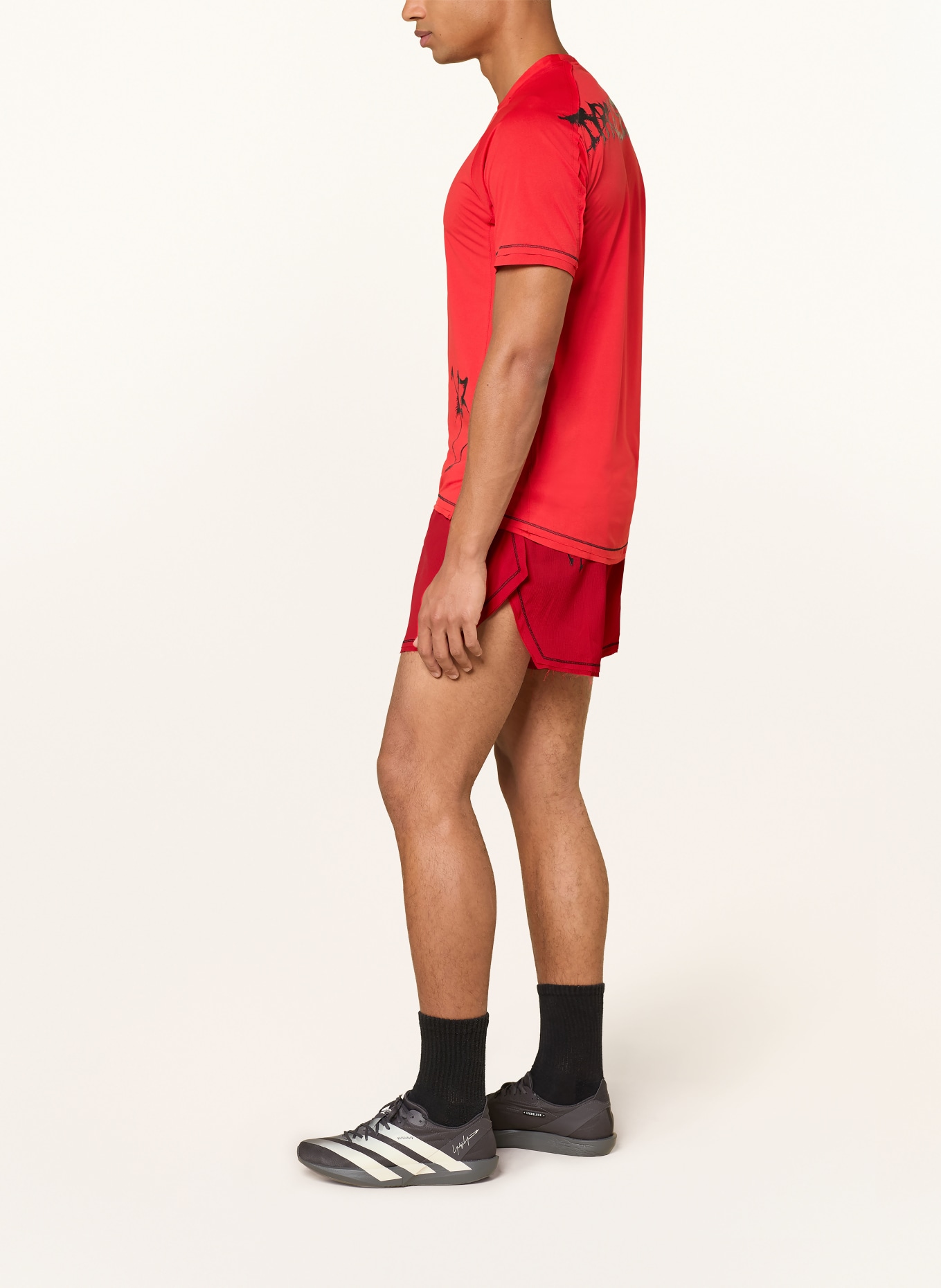 Y-3 GFX RUN 2-in-1 running shorts: RED / BLACK