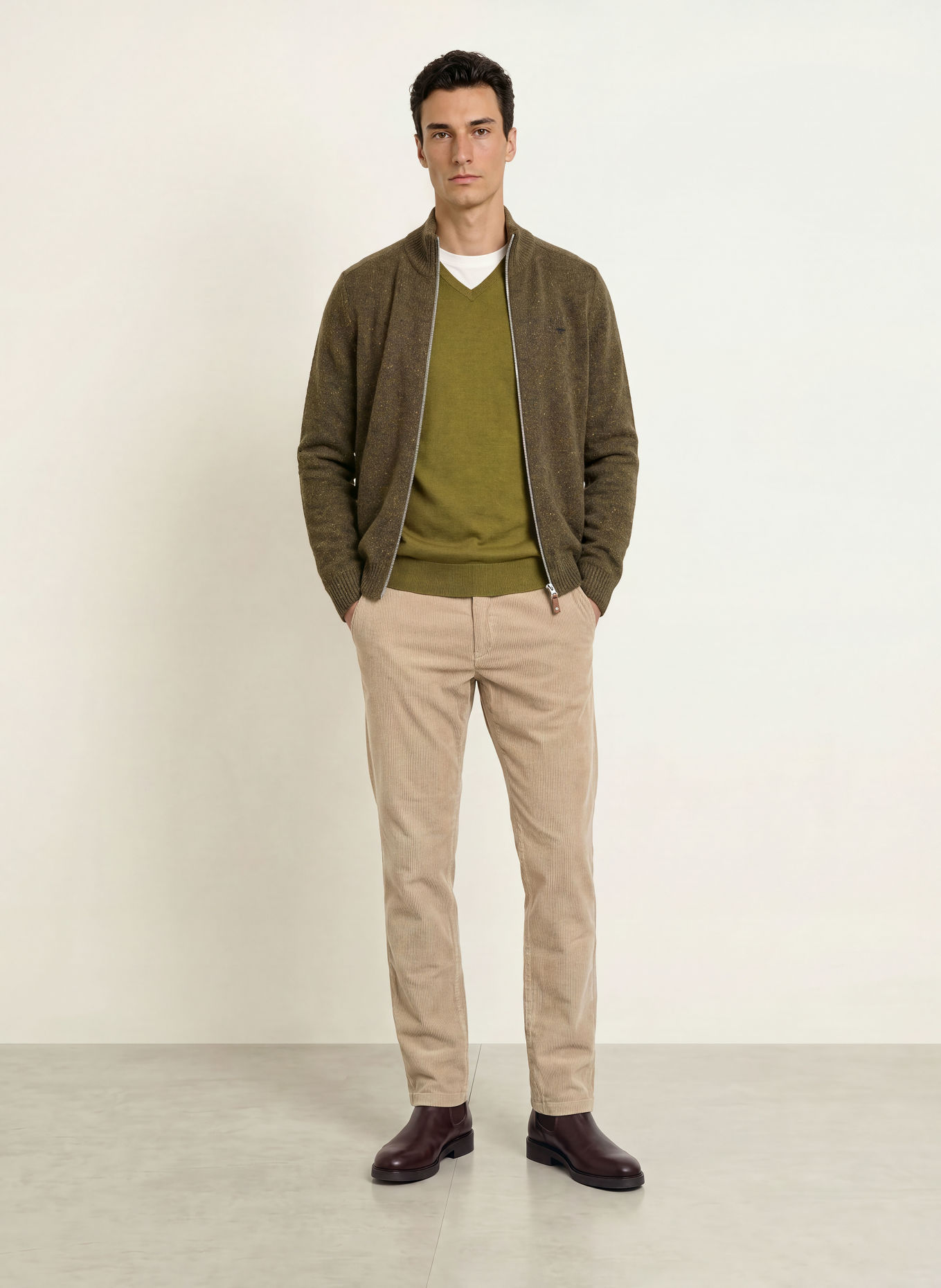 FYNCH-HATTON Cordchino Regular Fit: BEIGE