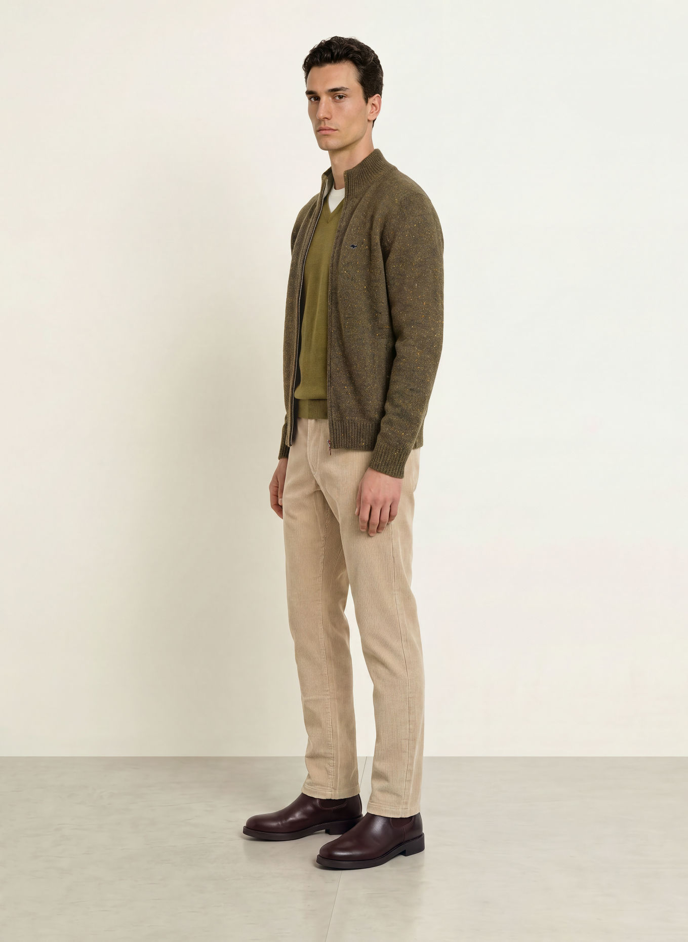 FYNCH-HATTON Cordchino Regular Fit: BEIGE