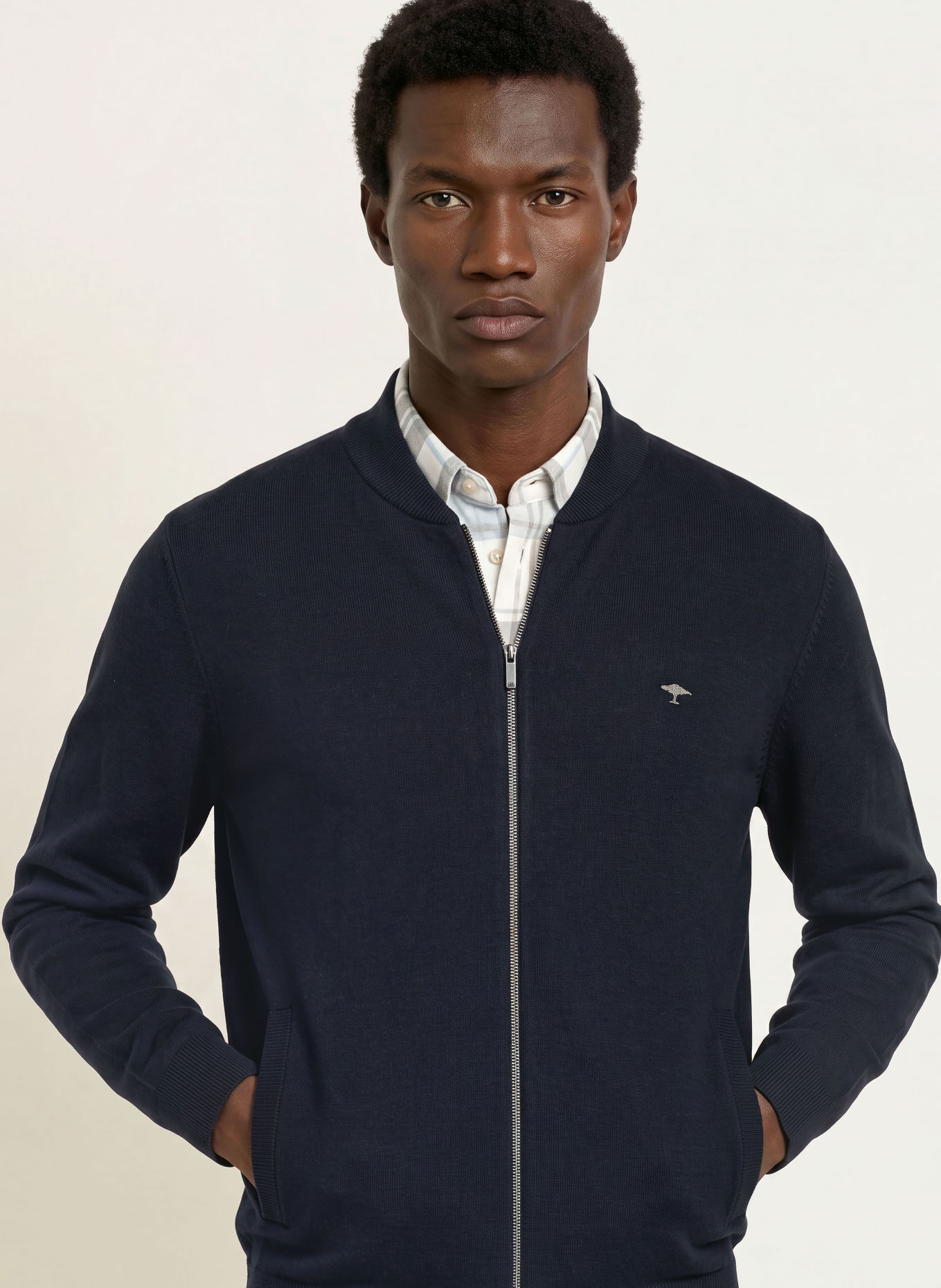FYNCH-HATTON Vest: DONKERBLAUW