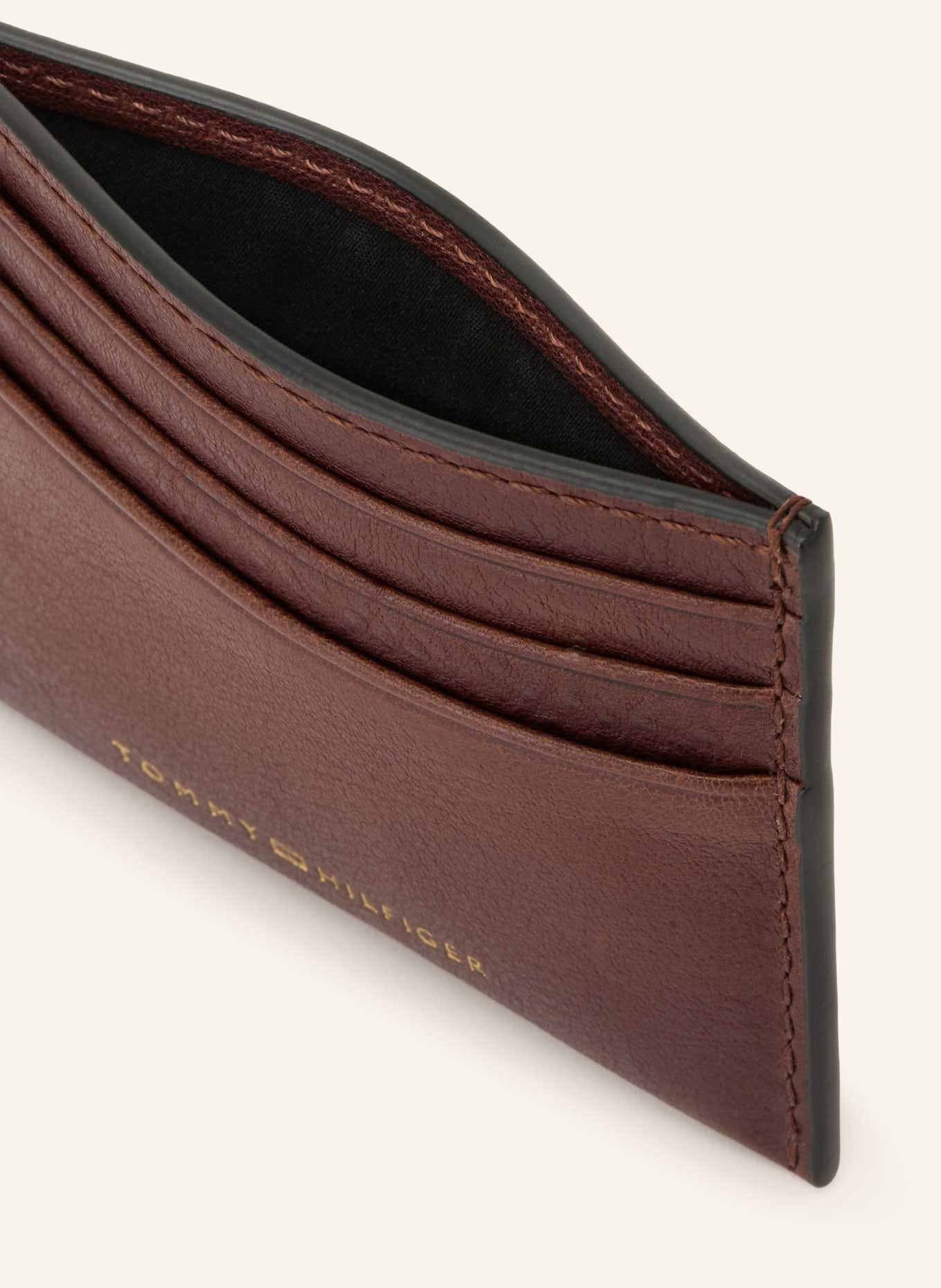 TOMMY HILFIGER Pouzdro na karty: TMAVĚ HNĚDÁ