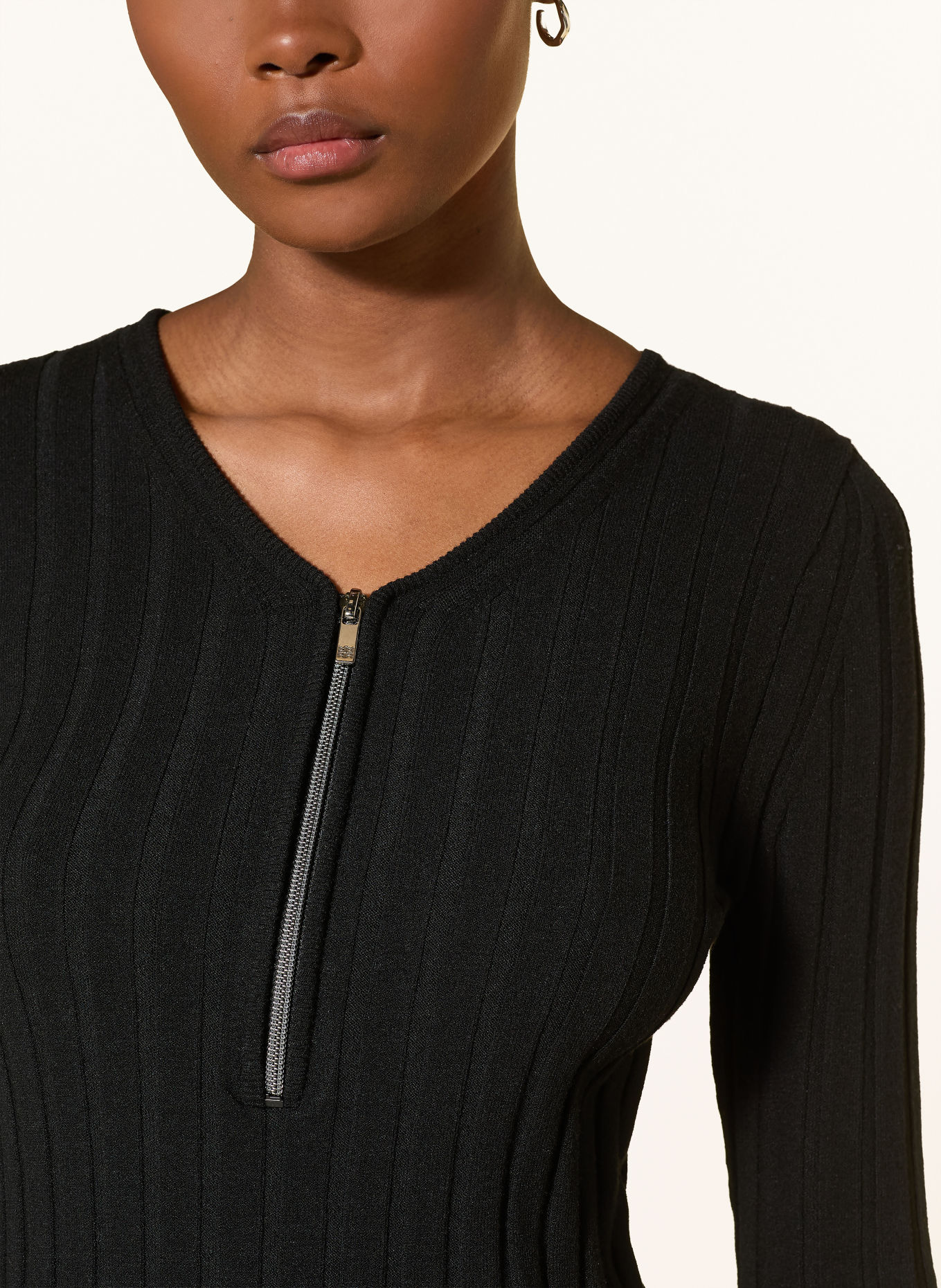 RIANI Sweater: BLACK