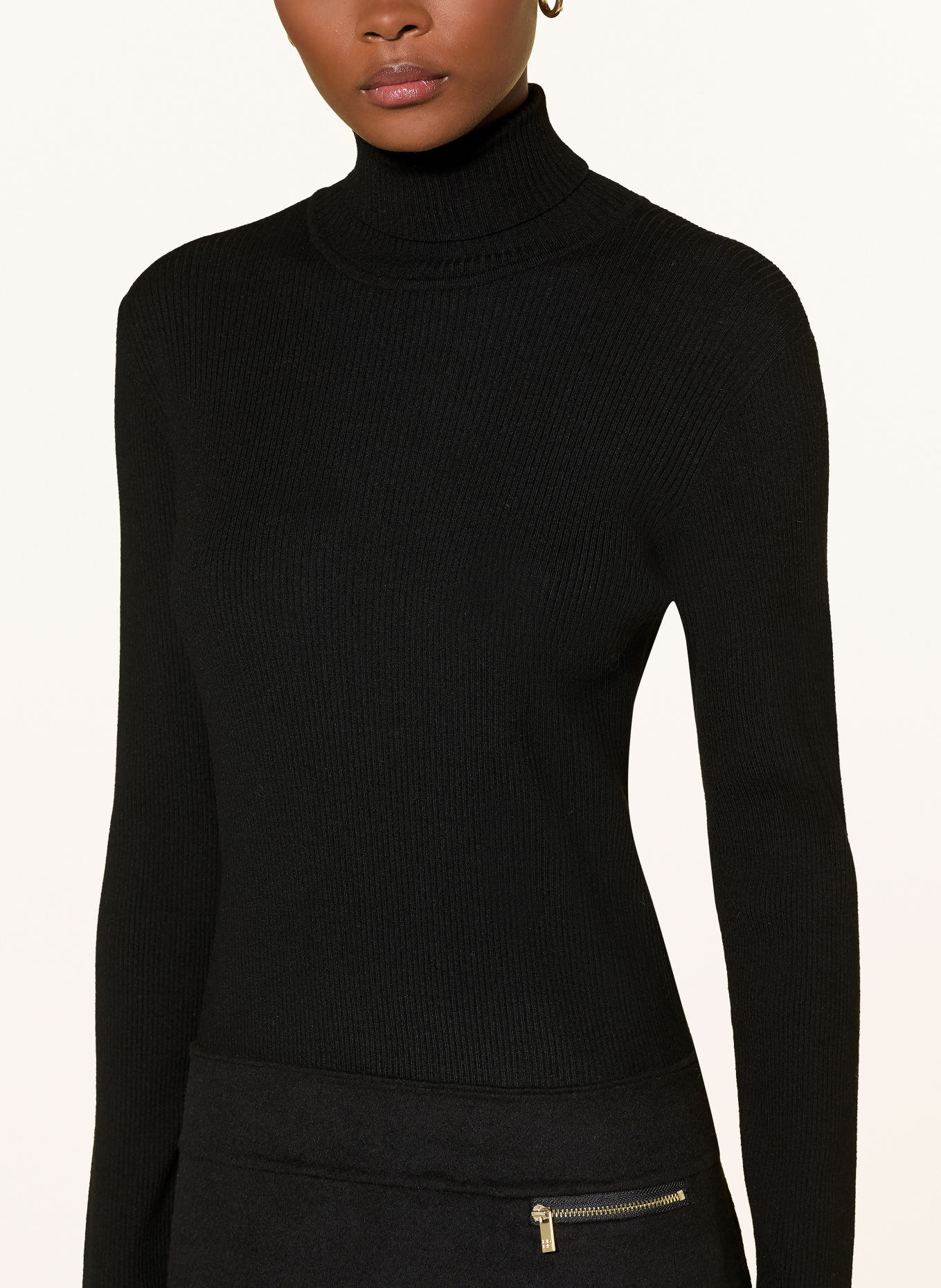 RIANI Kleid im Materialmix: SCHWARZ
