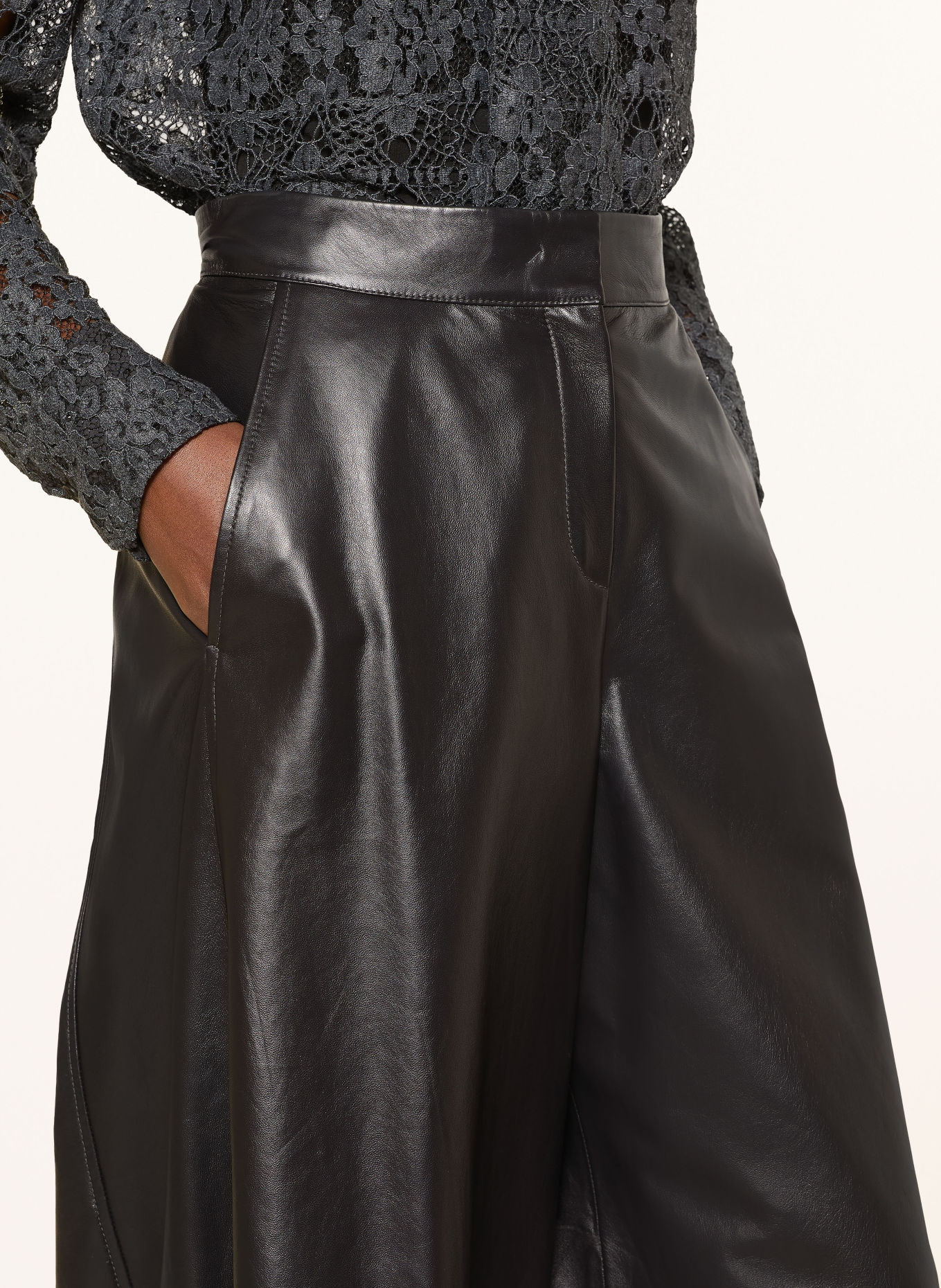 RIANI Pantalon style jupe-culotte en cuir: NOIR