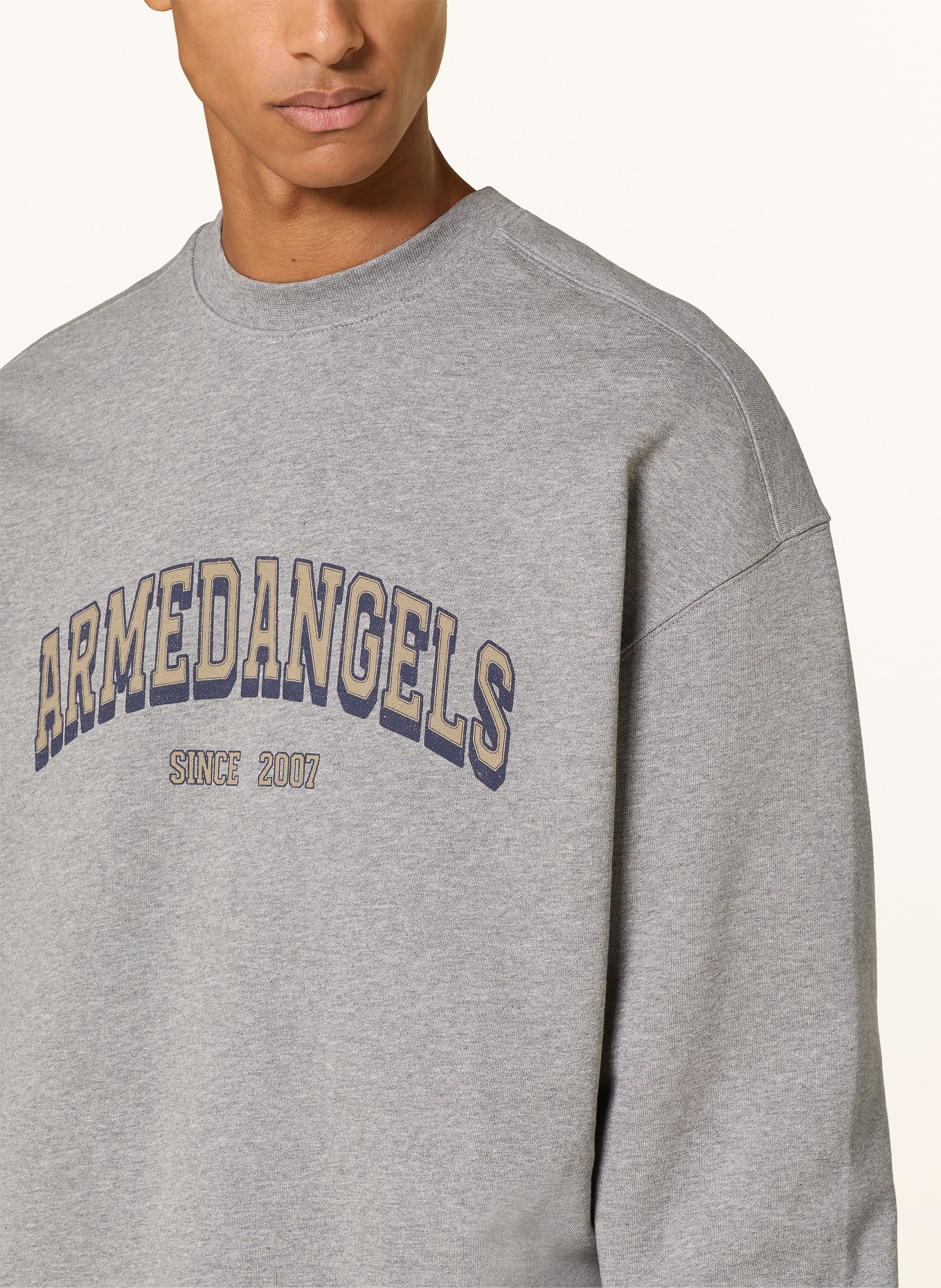 ARMEDANGELS Sweatshirt: GRIJS