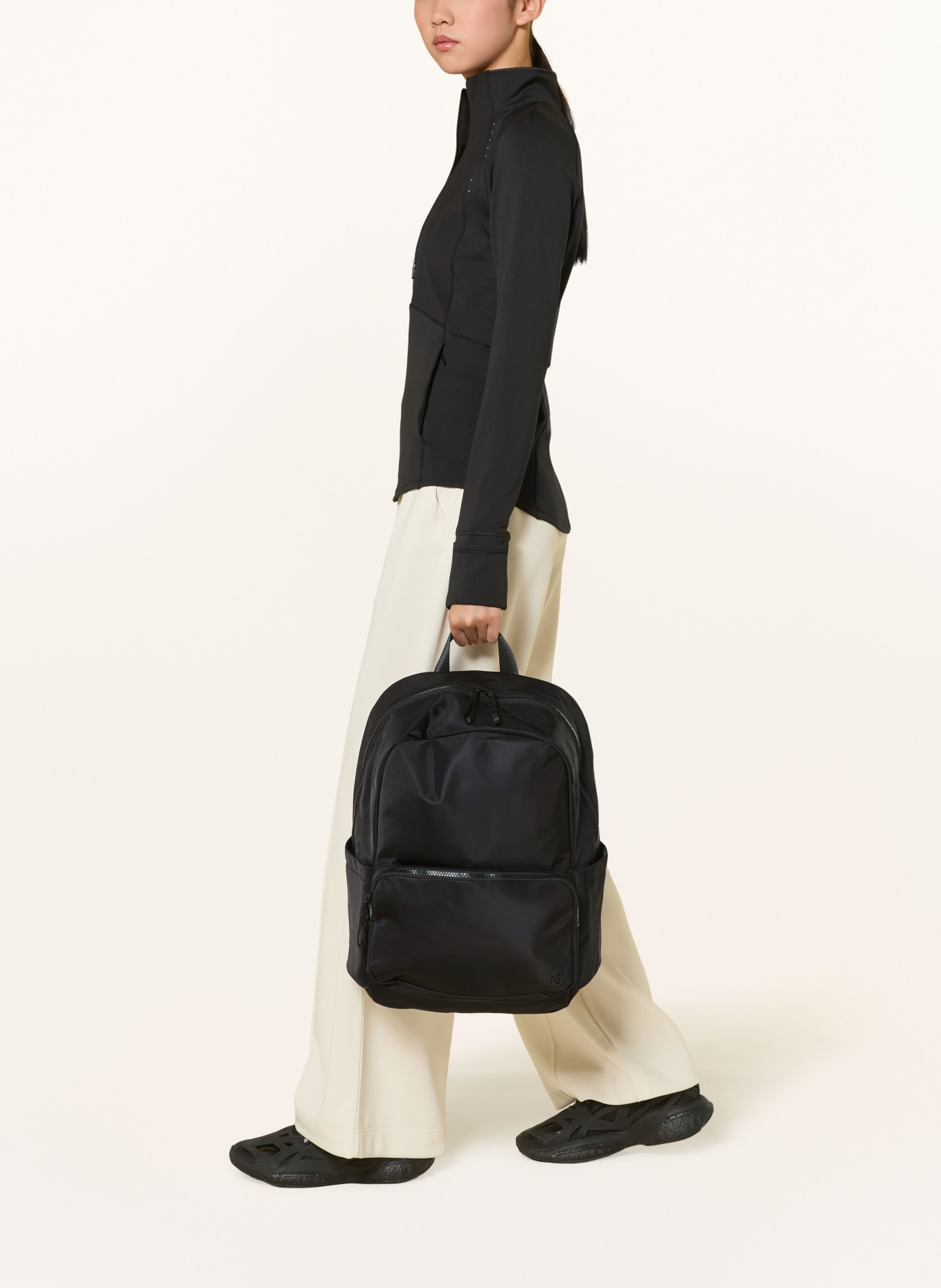 lululemon EVERYWHERE Backpack: BLACK