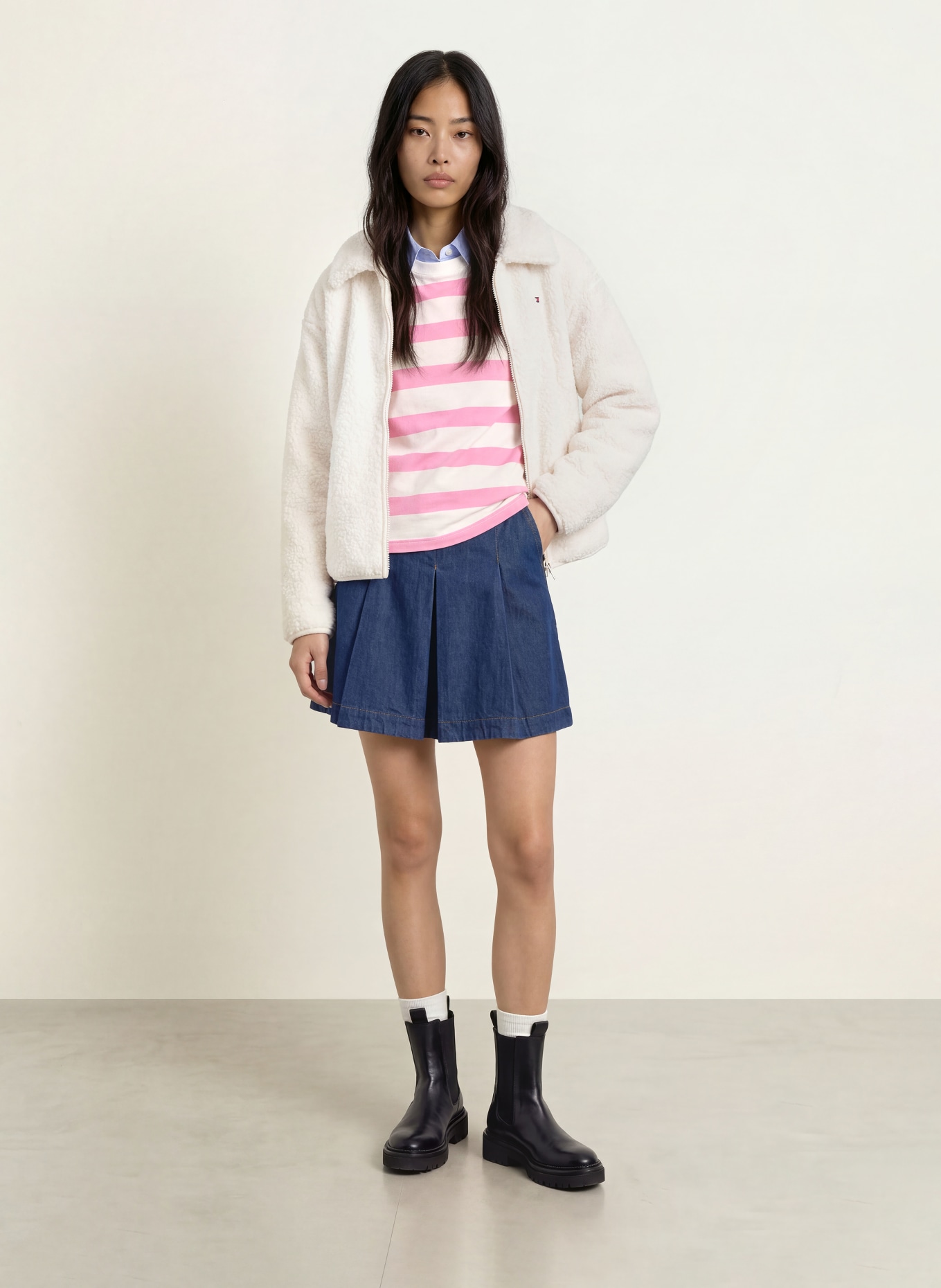TOMMY JEANS Plush Jacket: ECRU