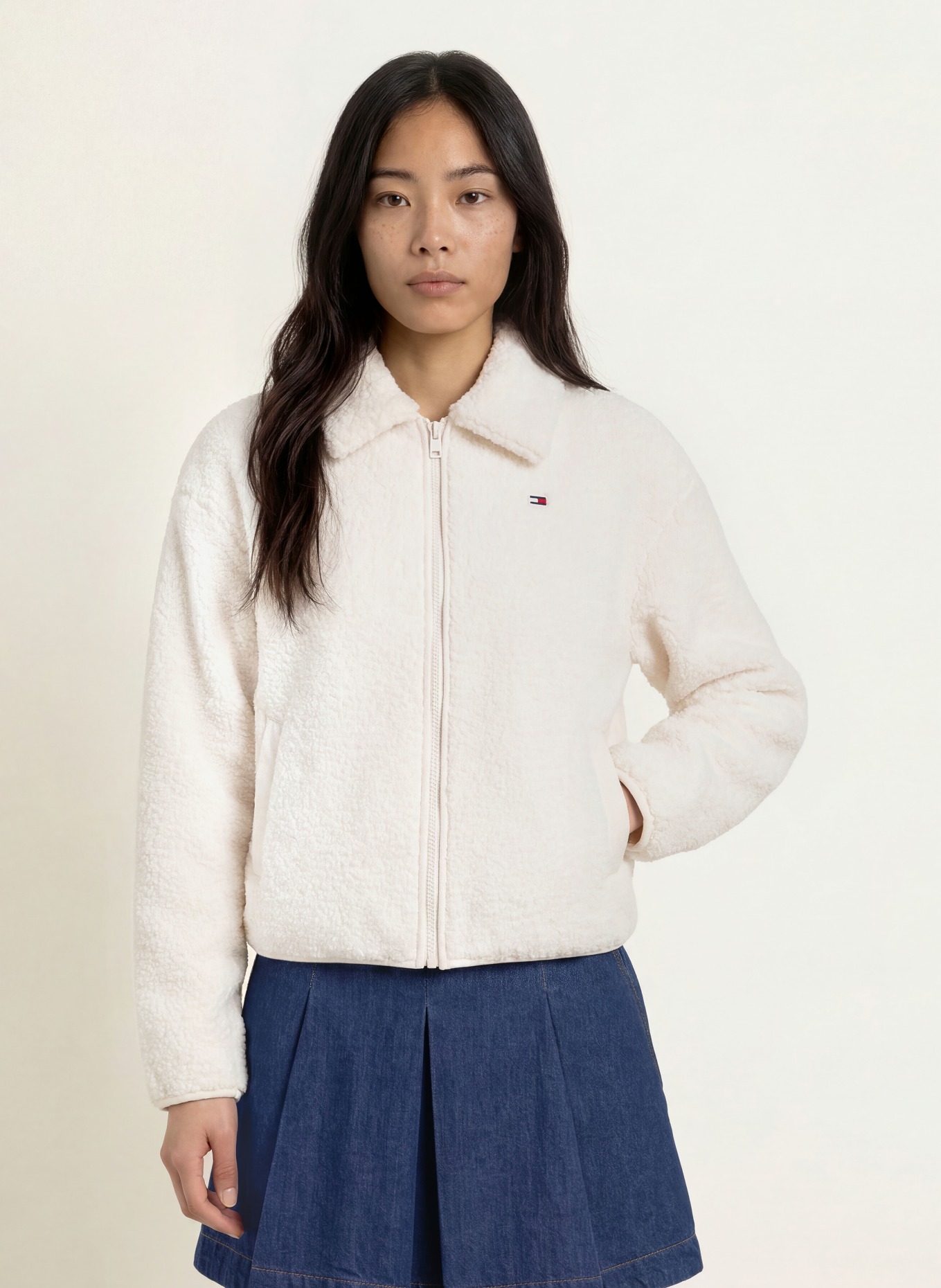 TOMMY JEANS Plush Jacket: ECRU