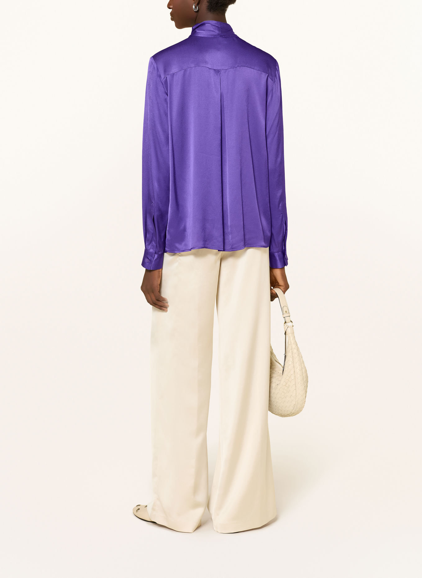 MILANO ITALY Satin blouse with detachable bow: PURPLE