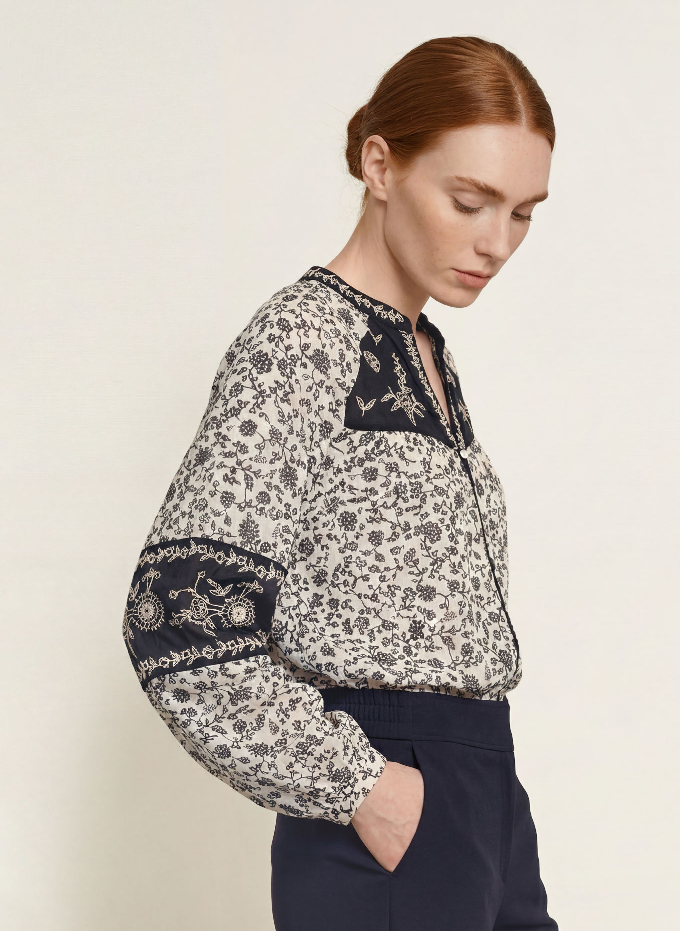 MILANO ITALY Blouse: ÉCRU / NOIR