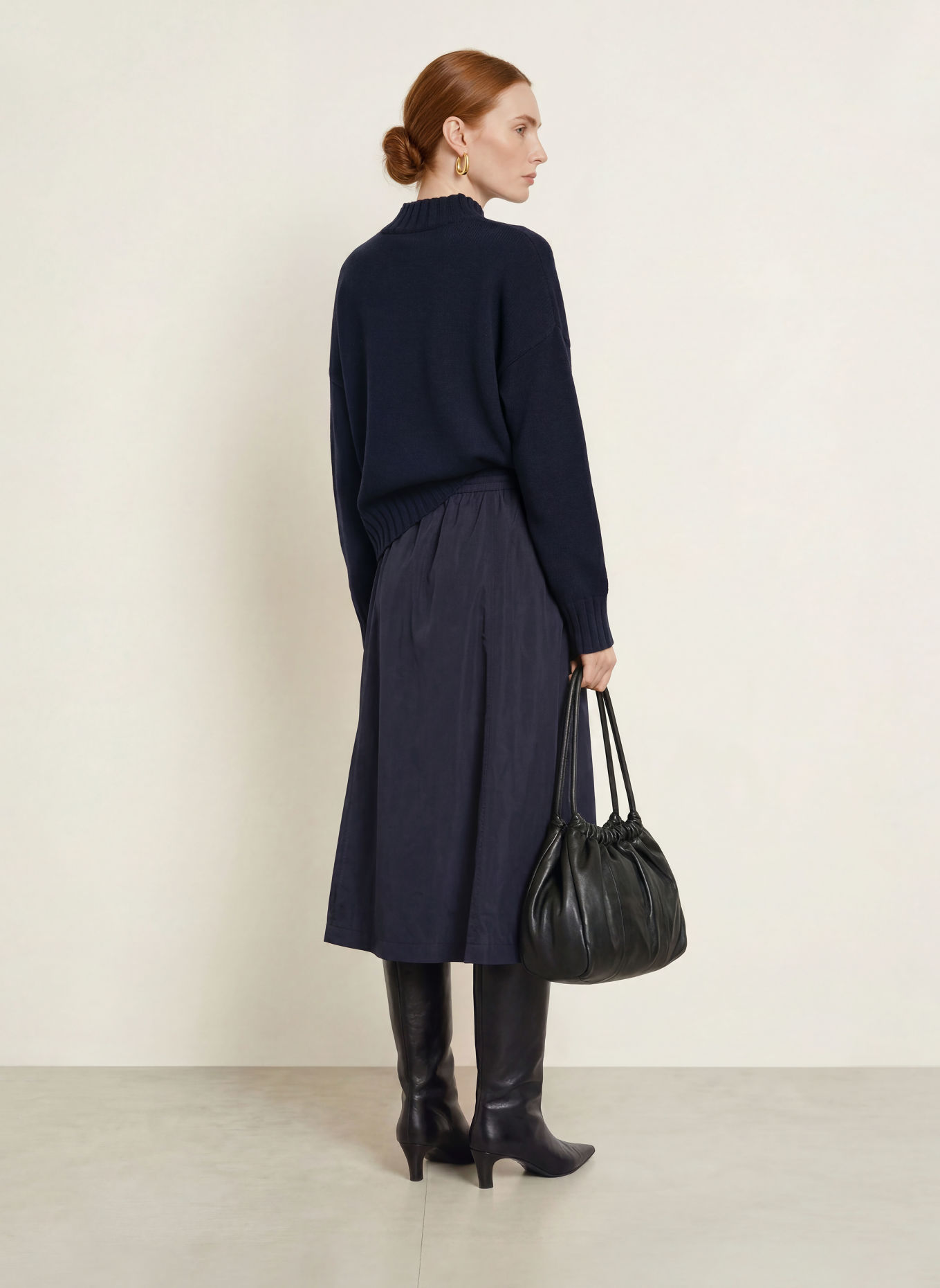 MILANO ITALY Rok: DONKERBLAUW