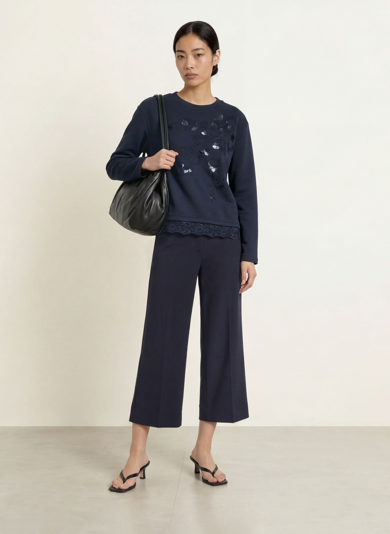 MILANO ITALY Sweatshirt met pailletten en kant: DONKERBLAUW