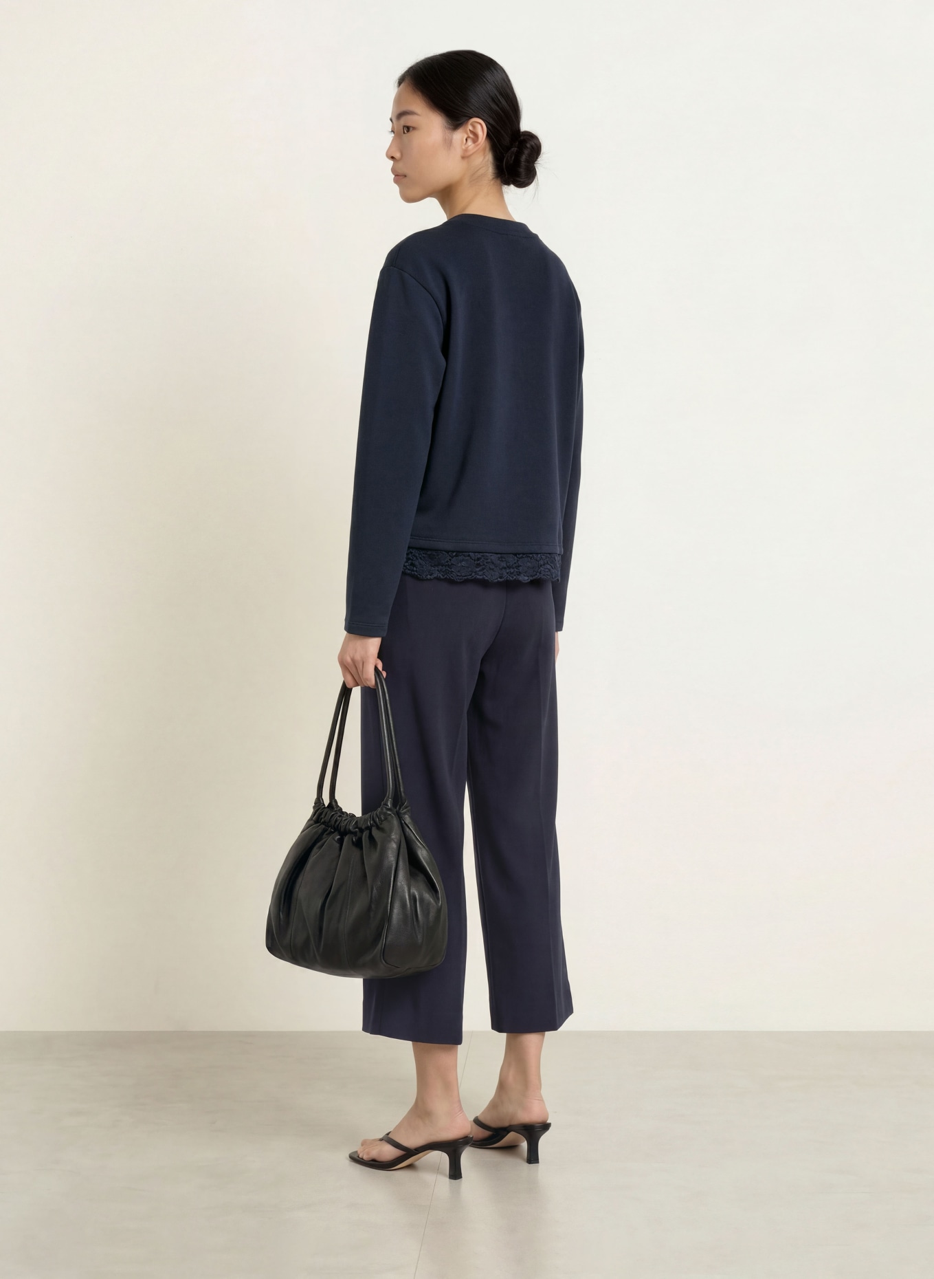 MILANO ITALY Sweatshirt met pailletten en kant: DONKERBLAUW