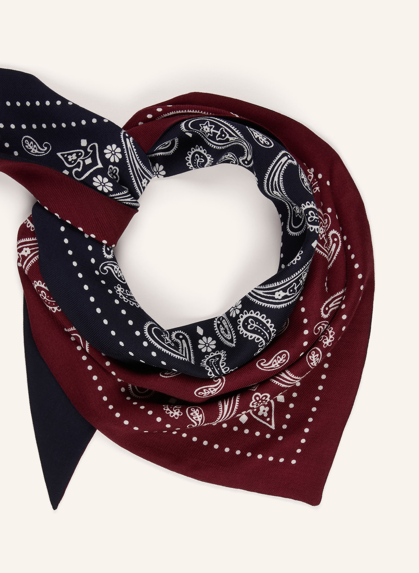 destin Triangular scarf: DARK BLUE / DARK RED / WHITE