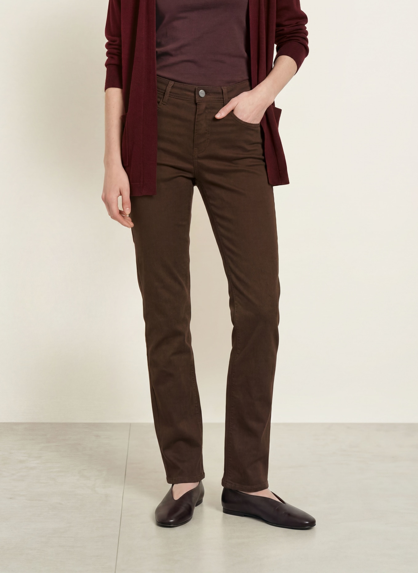 BRAX CAROLA Chinos: DARK BROWN