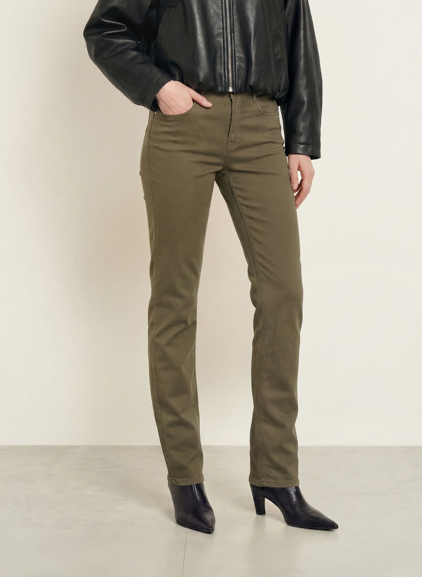 BRAX CAROLA Chinos: OLIVE