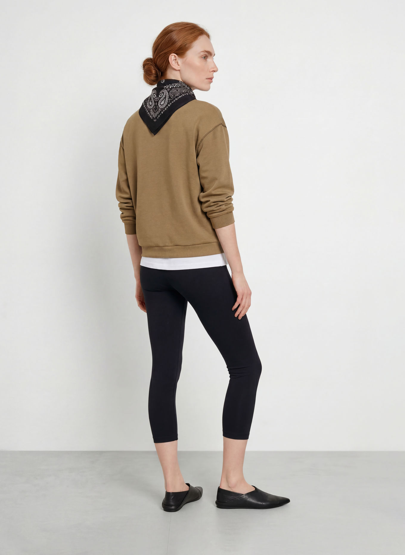 VARLEY Sweatshirt CORALIE: KAKI