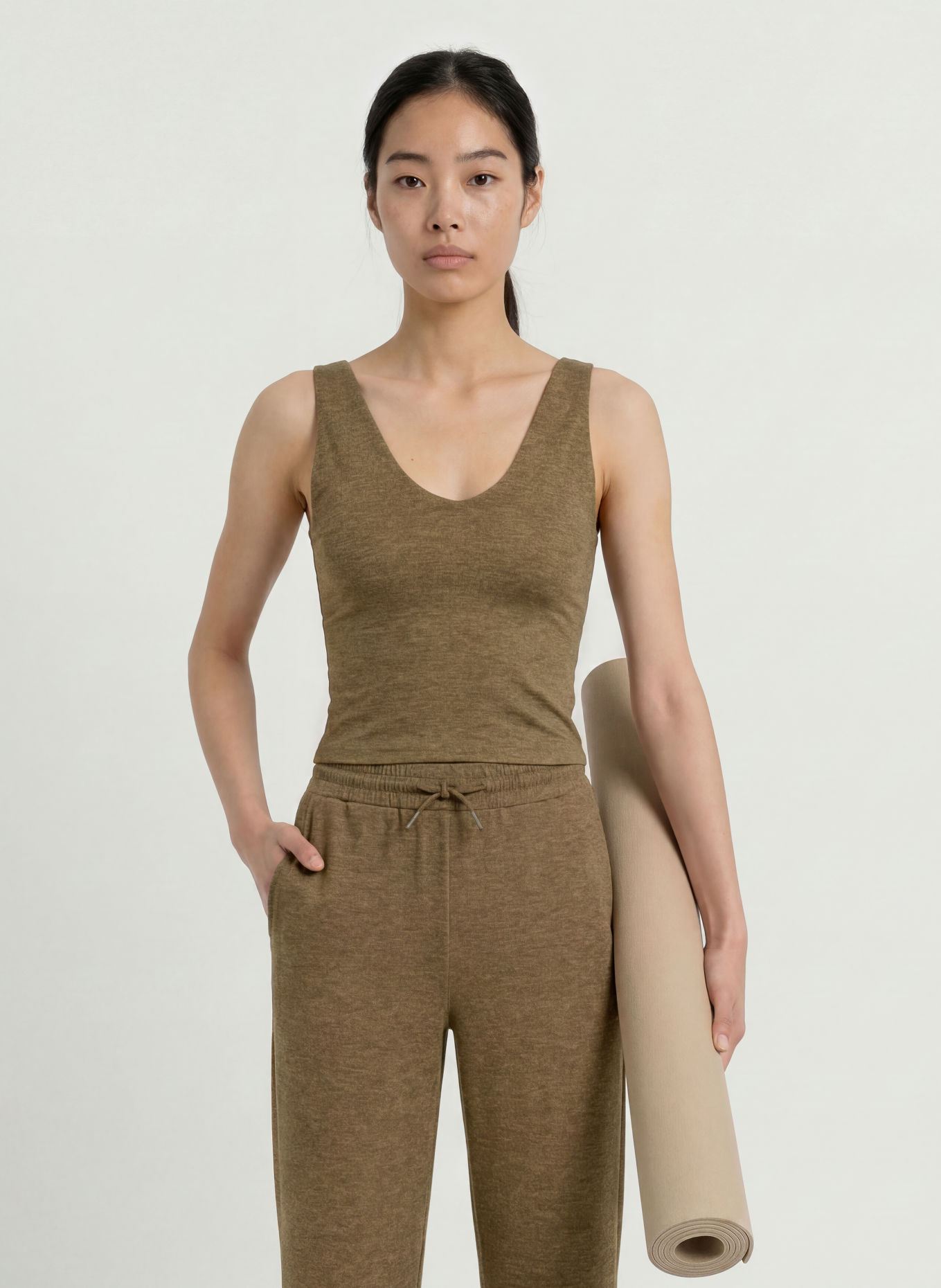 VARLEY Top technique RUBY CROPPED: KAKI