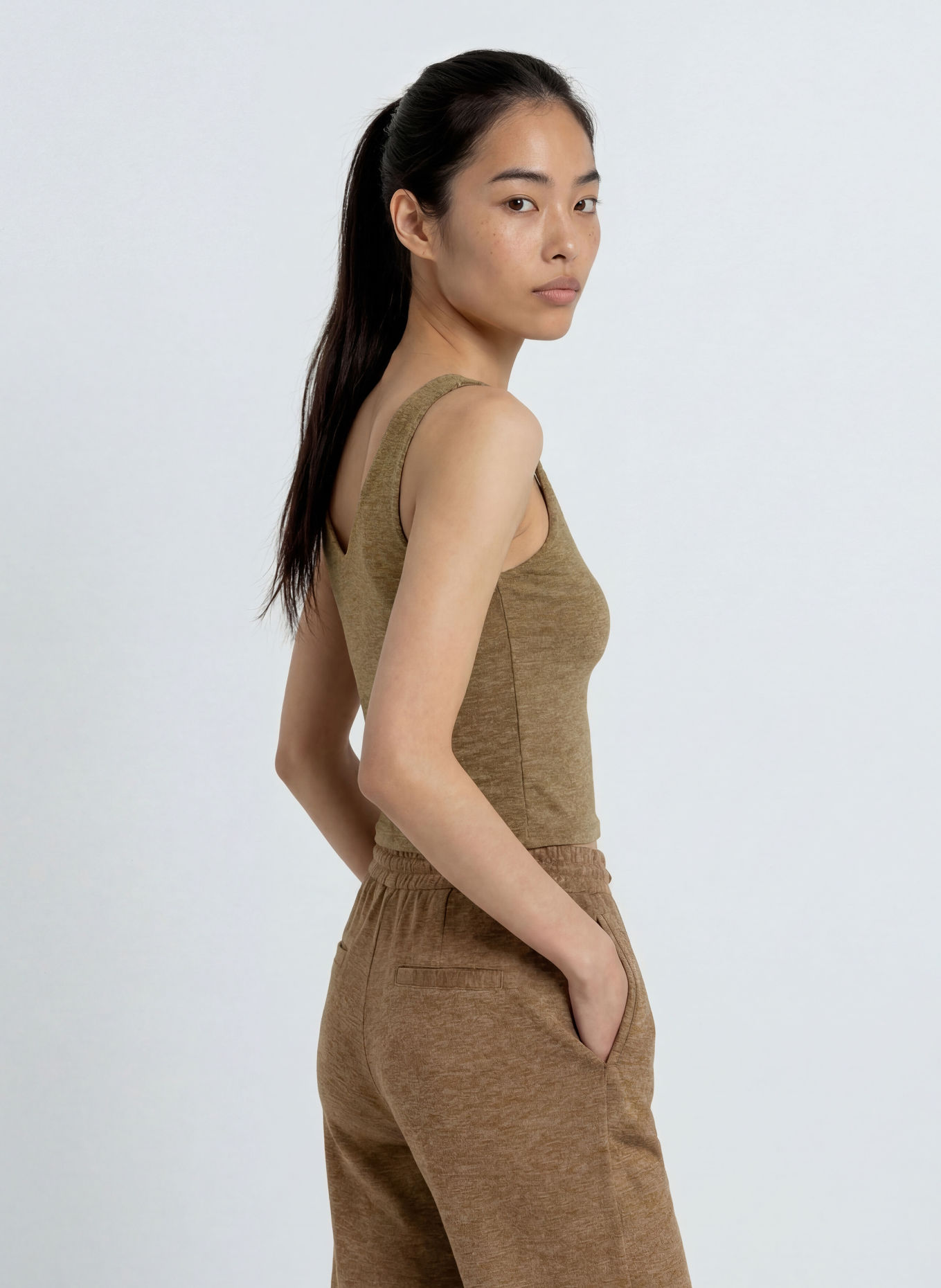 VARLEY Top technique RUBY CROPPED: KAKI
