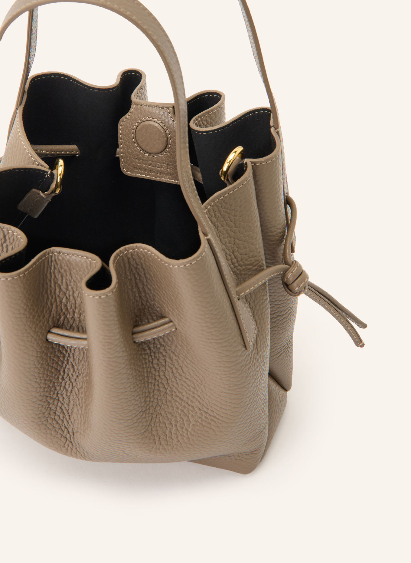 YUZEFI Sac seau SCALLOP MINI: TAUPE / OR