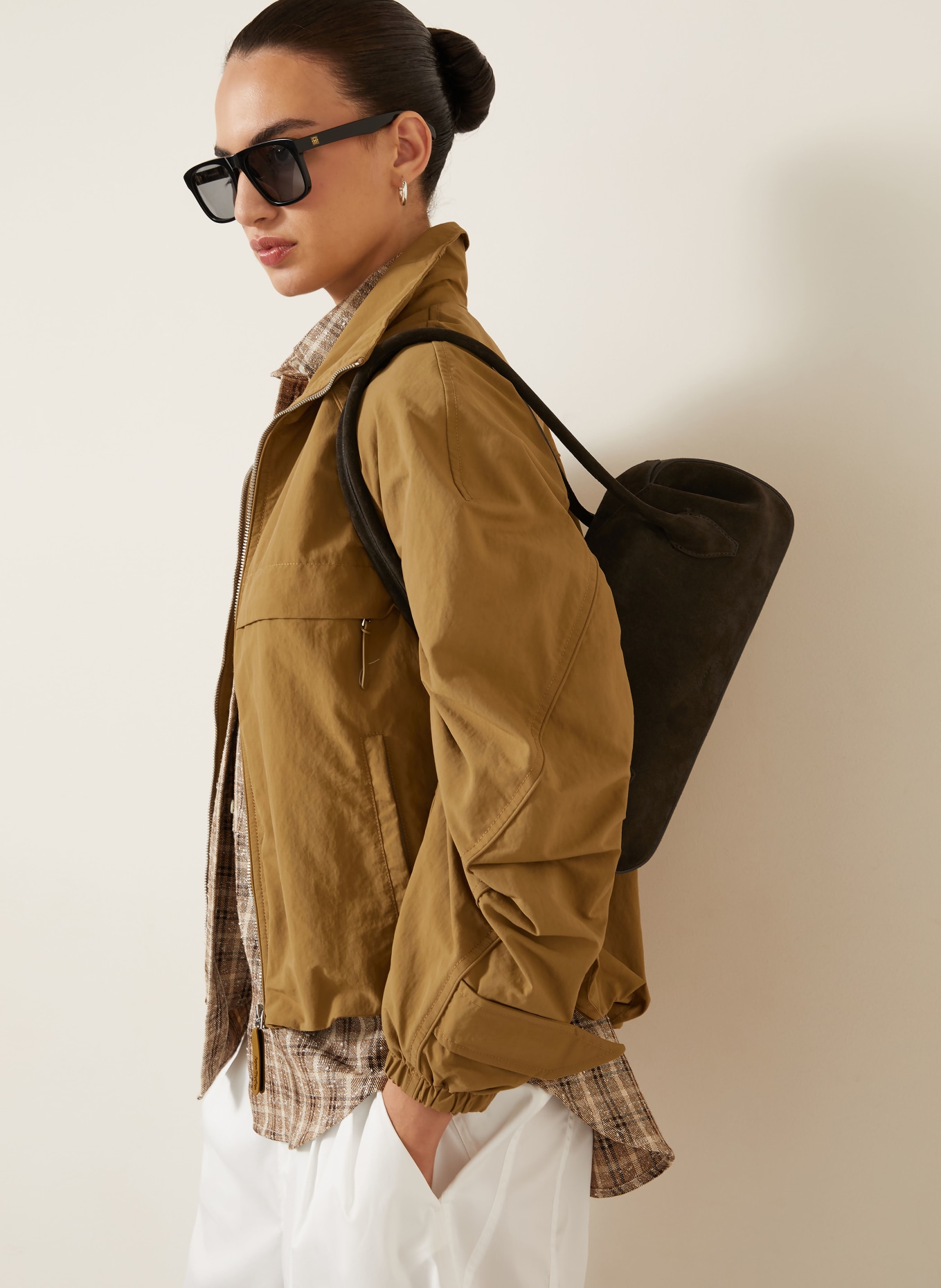 YUZEFI Schultertasche OYSTER: DUNKELBRAUN