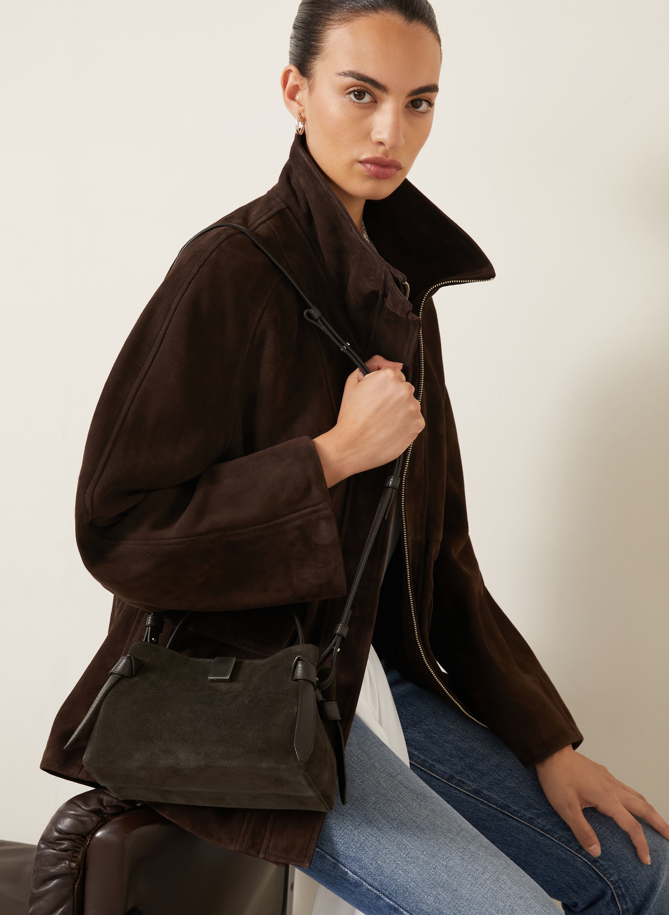 YUZEFI GYOZA MINI Shoulder Bag: DARK BROWN / SILVER