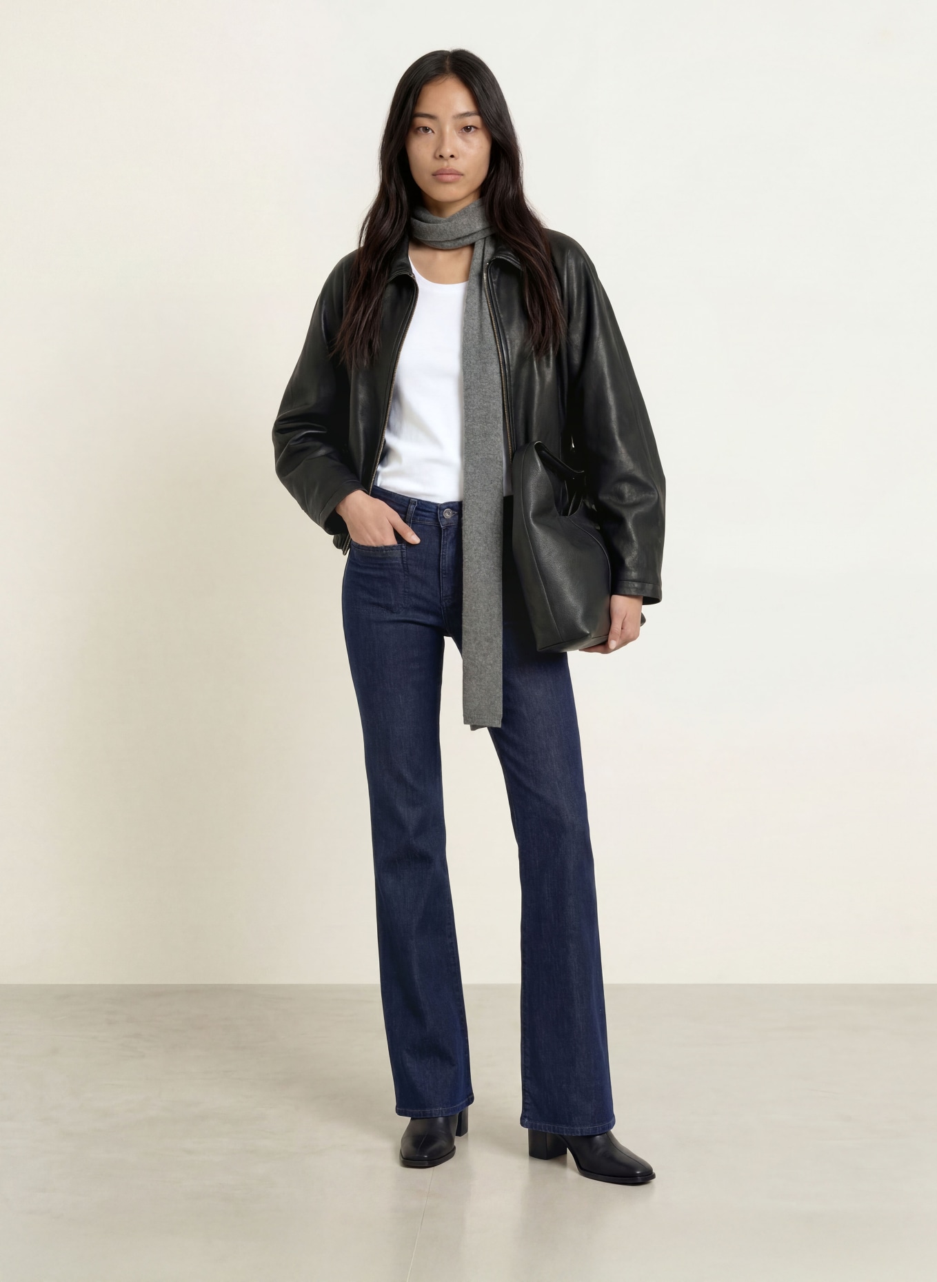 BRAX SHAKIRA Flared jeans: 12 12