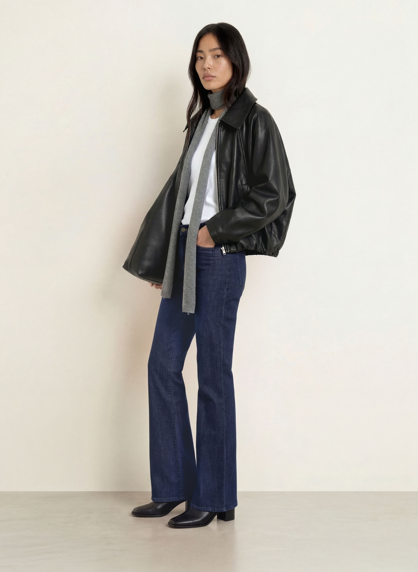 BRAX SHAKIRA Flared jeans: 12 12