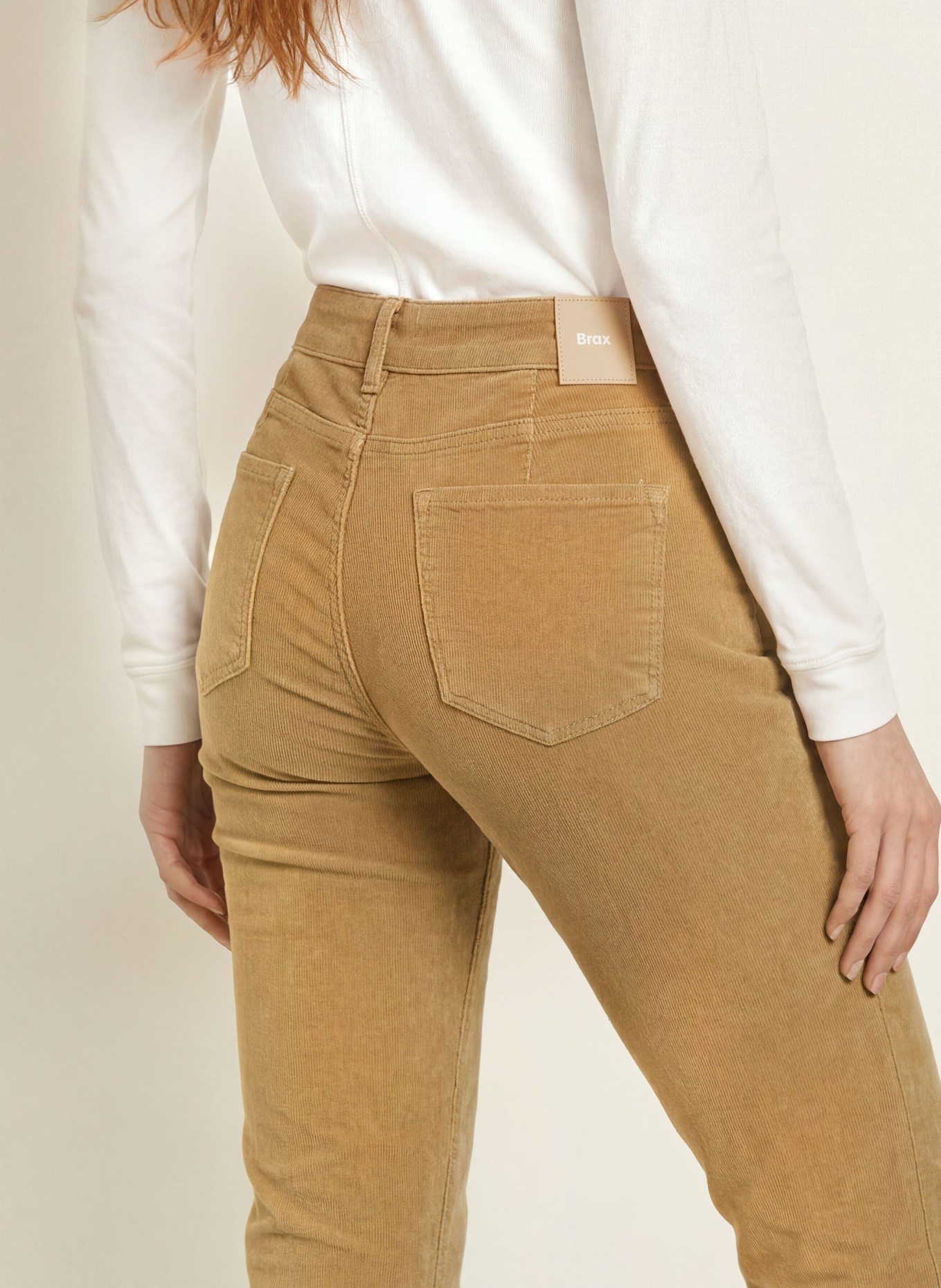 BRAX Pantaloni din velur SHAKIRA: 54 WALNUT