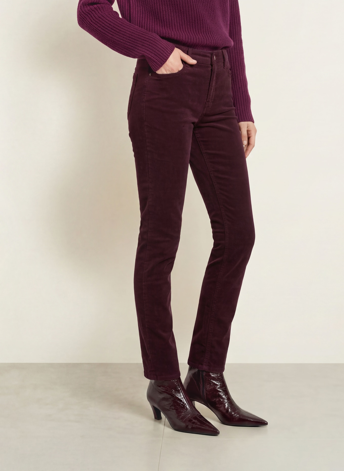 BRAX Cordhose MARY: DUNKELLILA