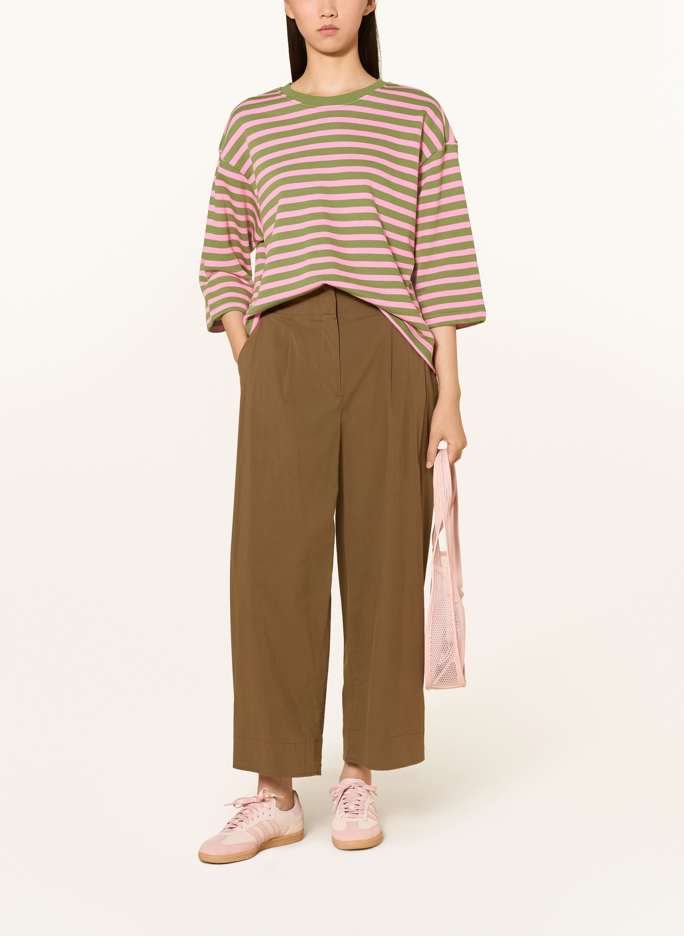 Smith & Soul Sweatshirt with 3/4-length sleeves: OLIVE / PINK