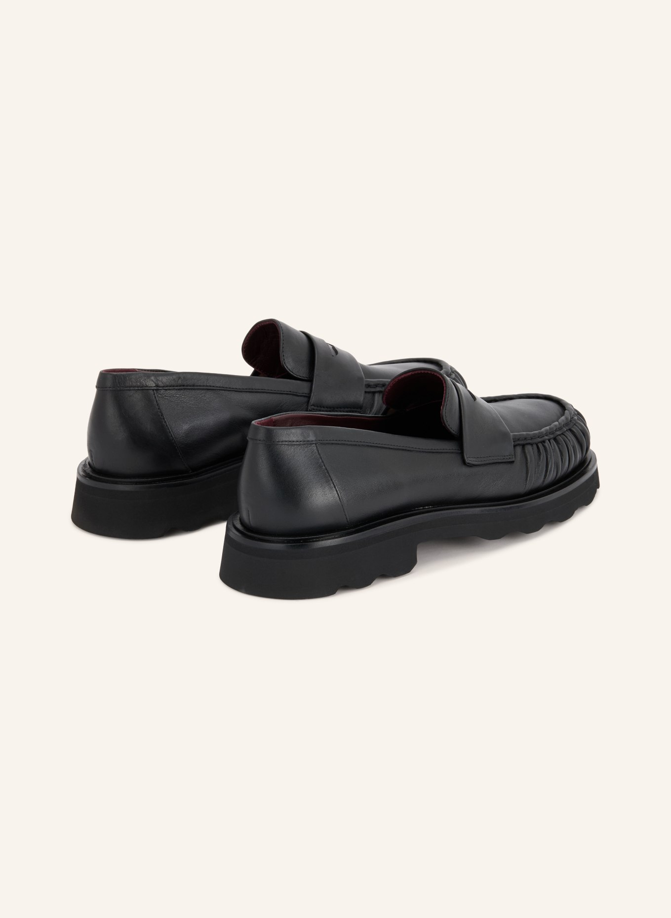 POMME D'OR Pennyloafer NICKY: ZWART