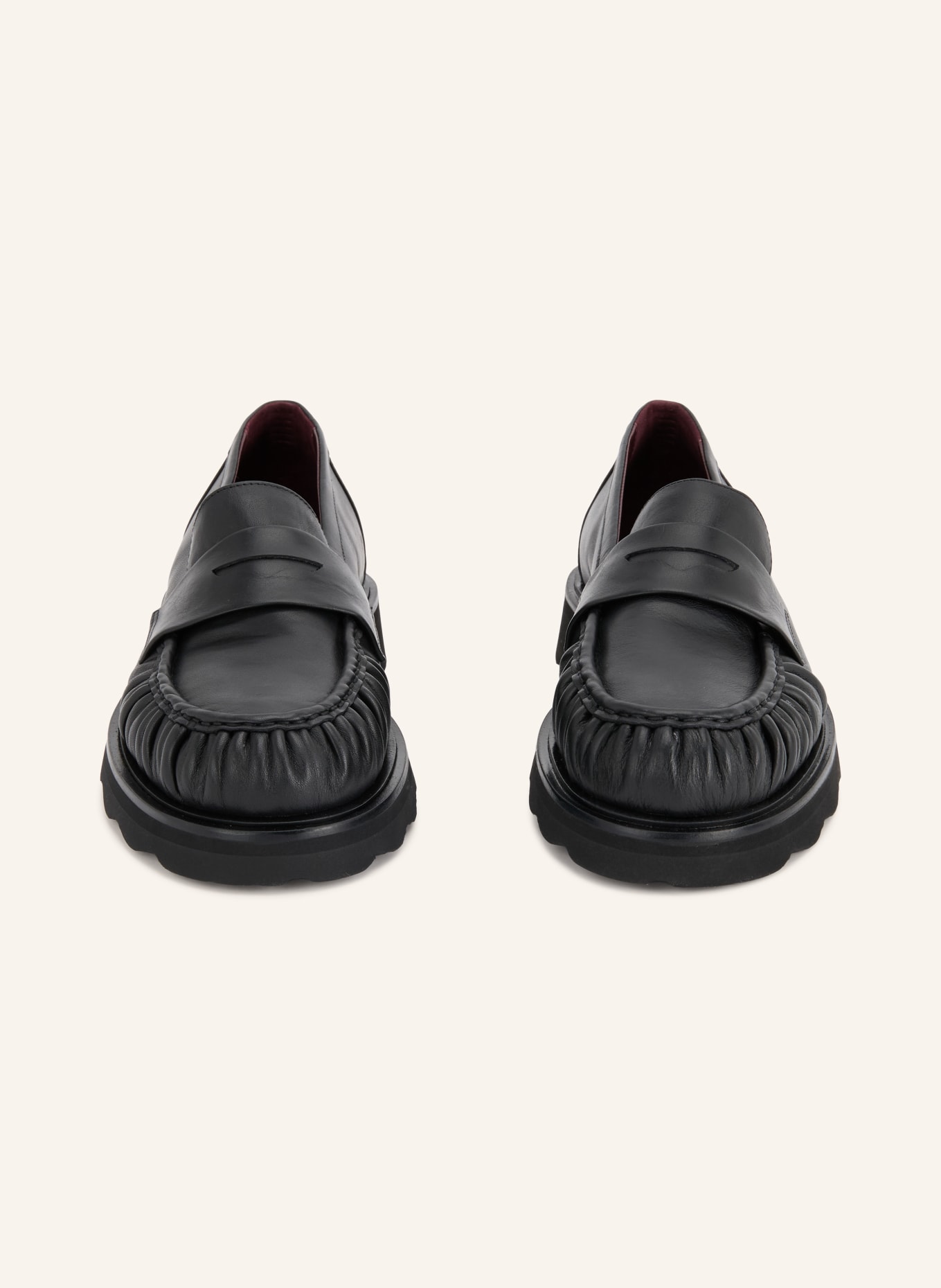 POMME D'OR Pennyloafer NICKY: ZWART