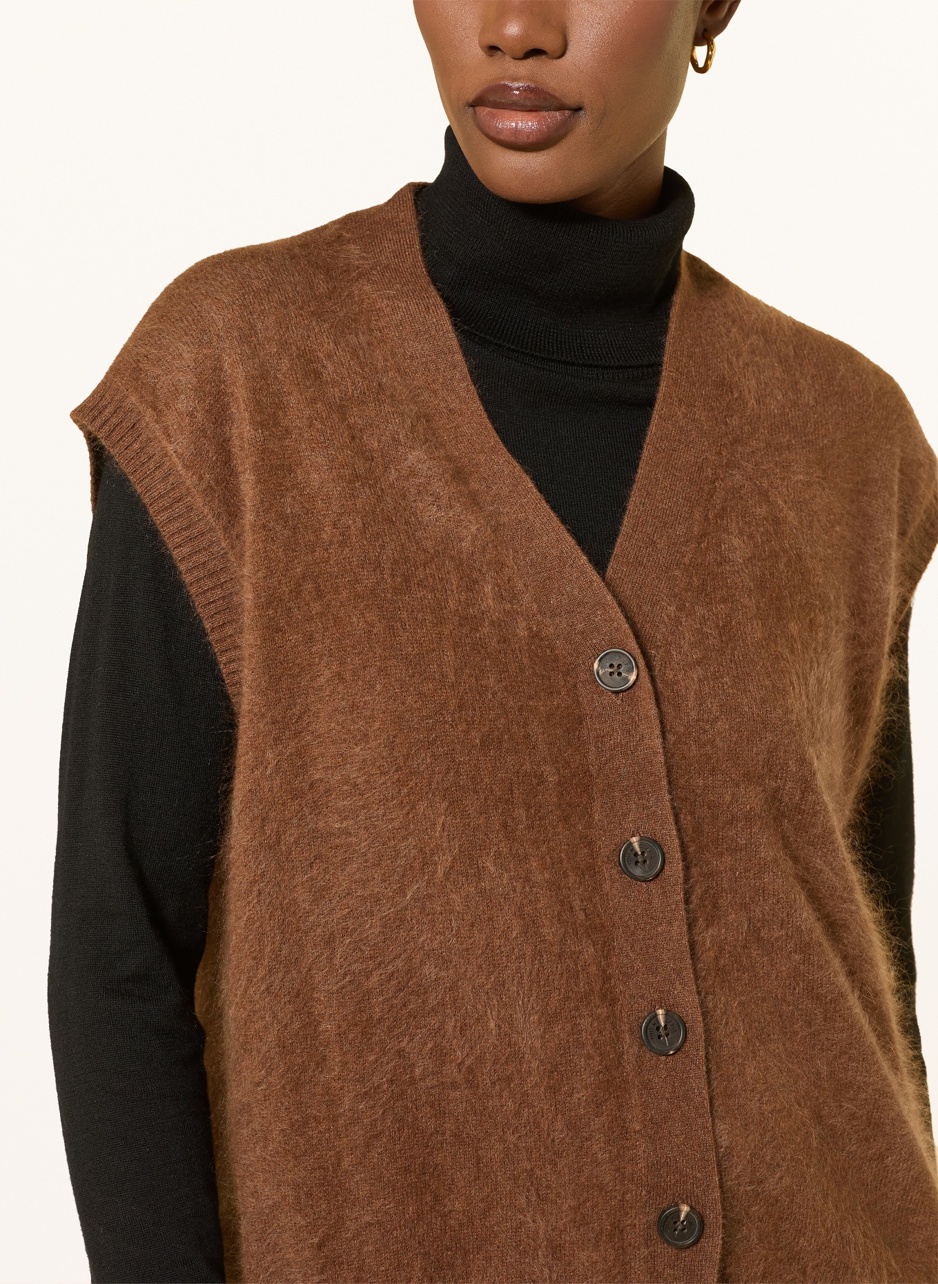 (THE MERCER) N.Y. Gebreid vest van kasjmier: COGNAC