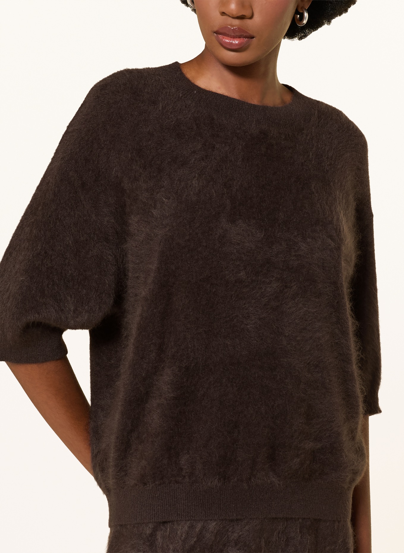 (THE MERCER) N.Y. Pull en cachemire: MARRON FONCÉ