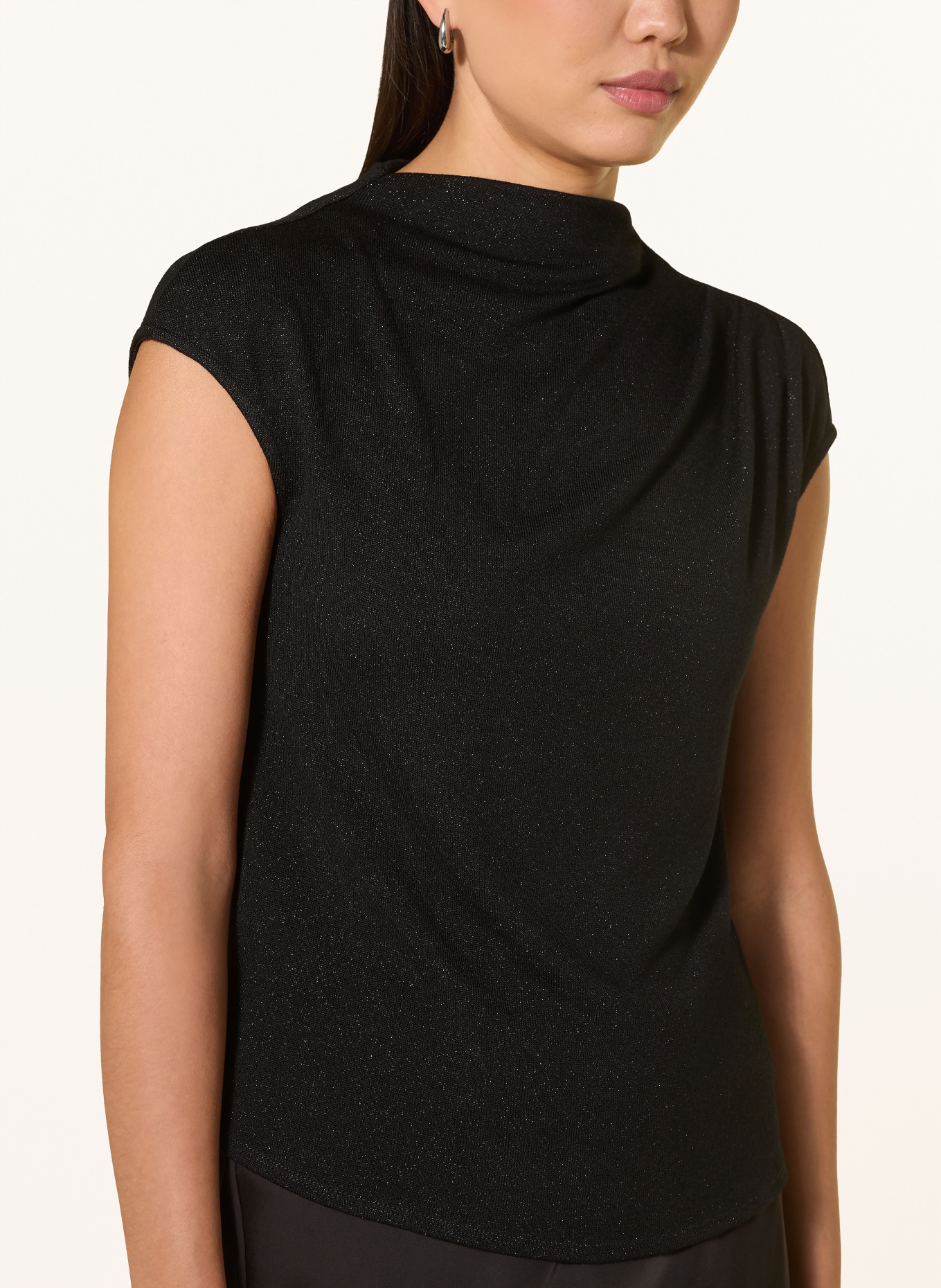 SWING Knit top with glitter yarn: BLACK